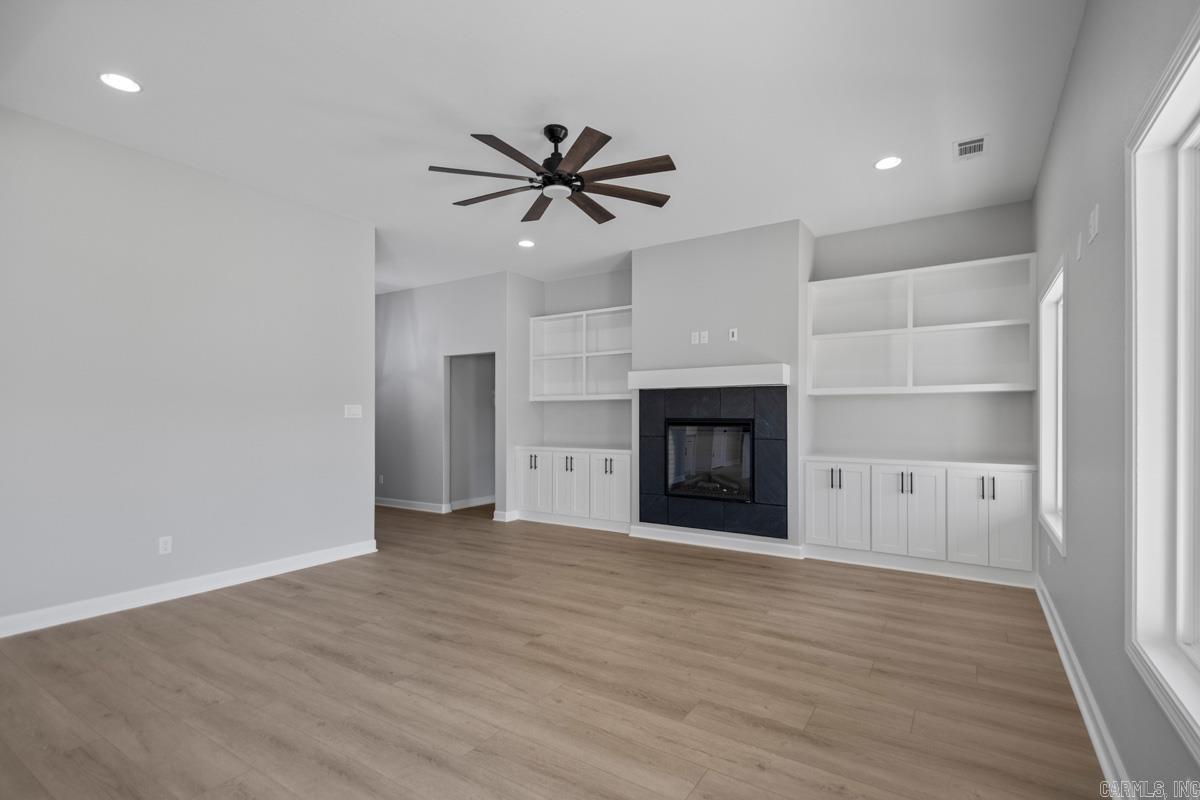 WINCHESTER ESTATES - Residential