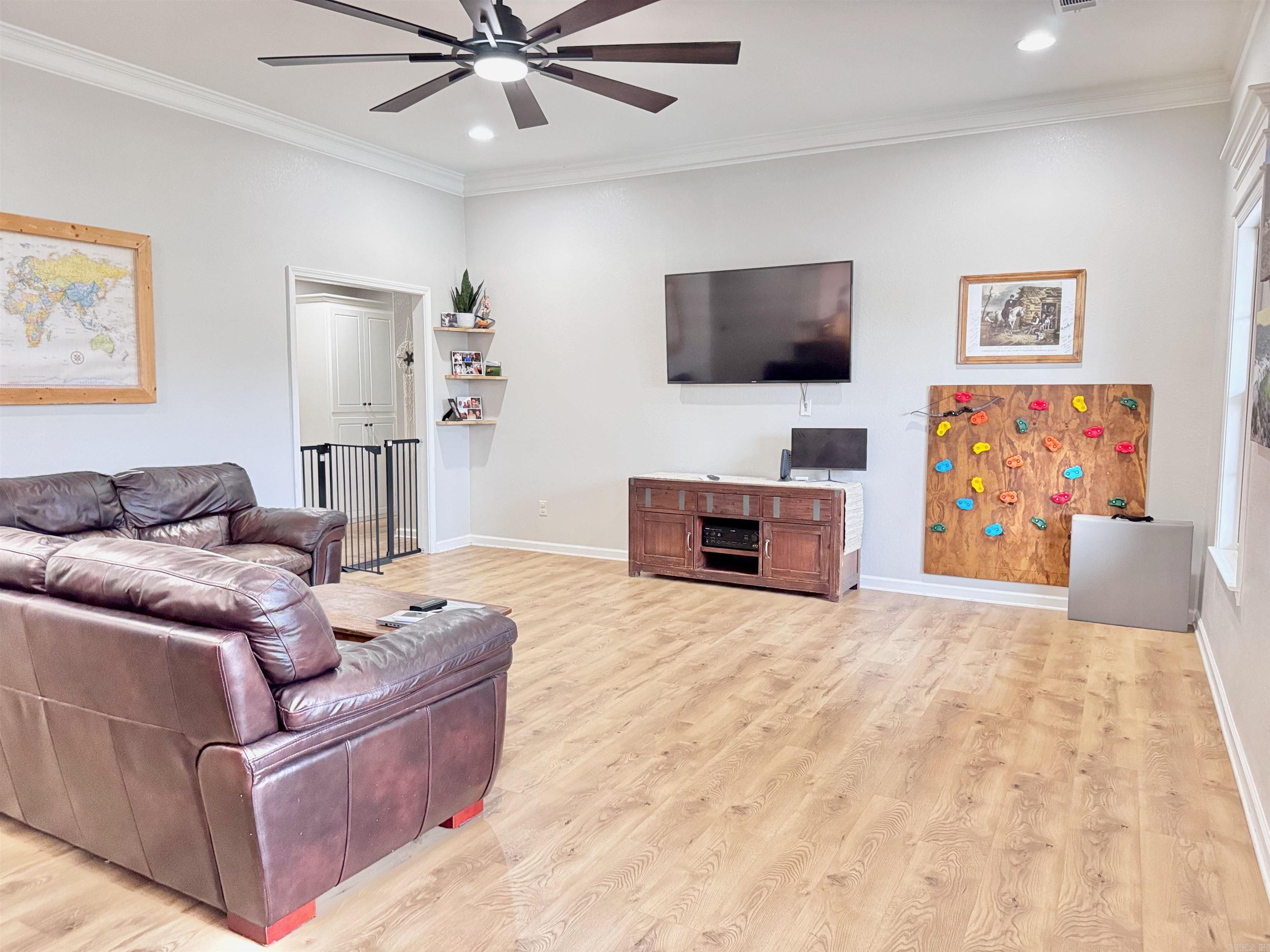 BRYSON ESTATES - Residential