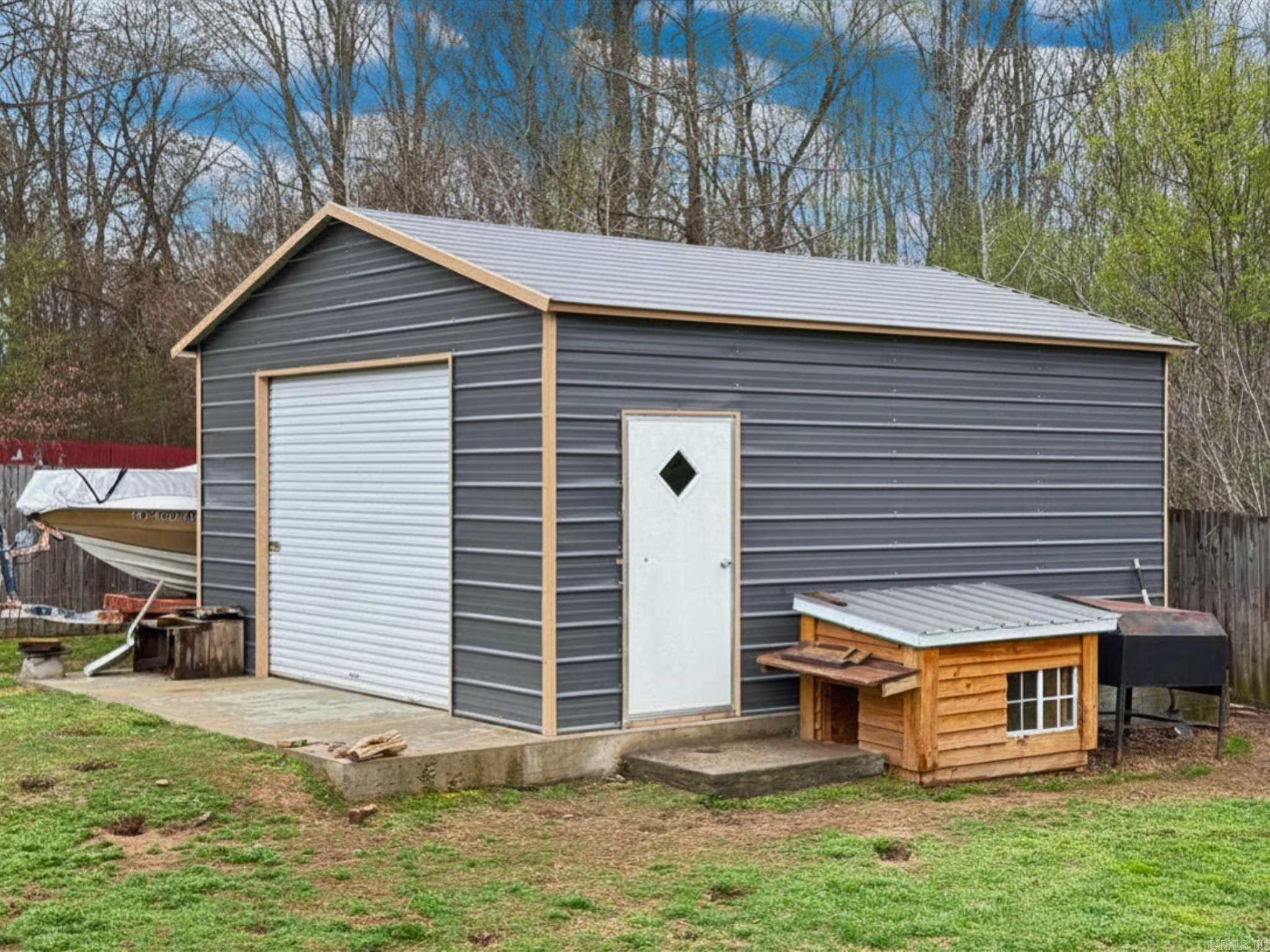 BRYSON ESTATES - Residential