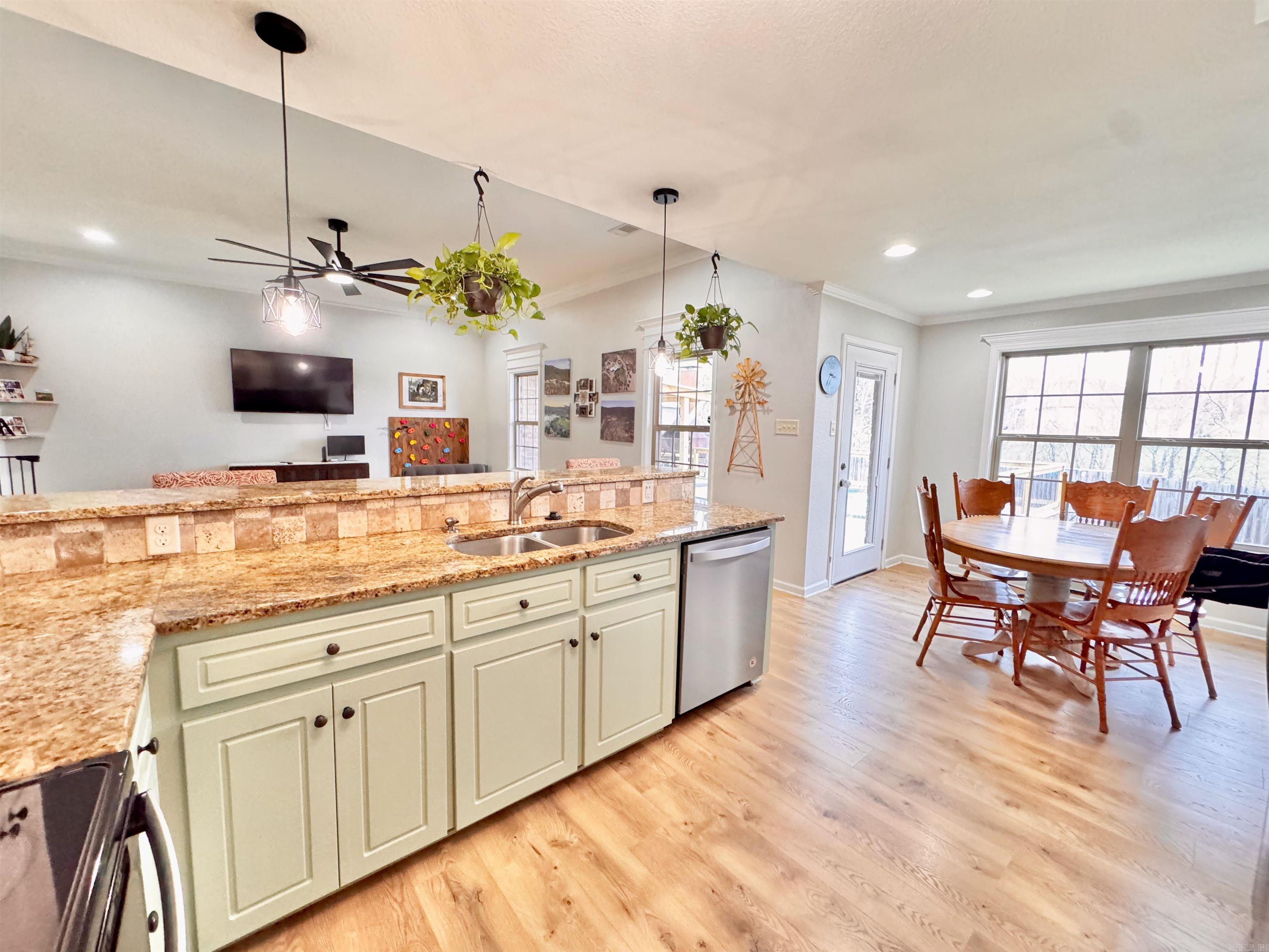 BRYSON ESTATES - Residential