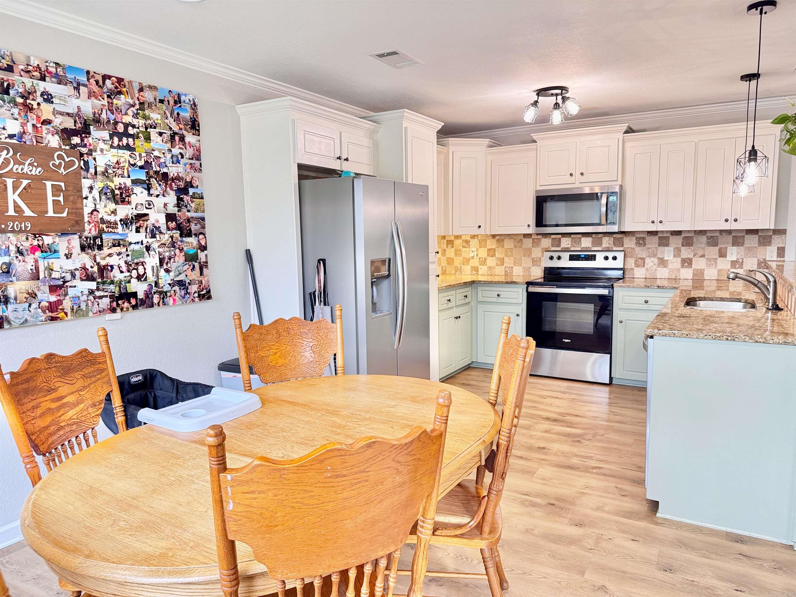 BRYSON ESTATES - Residential