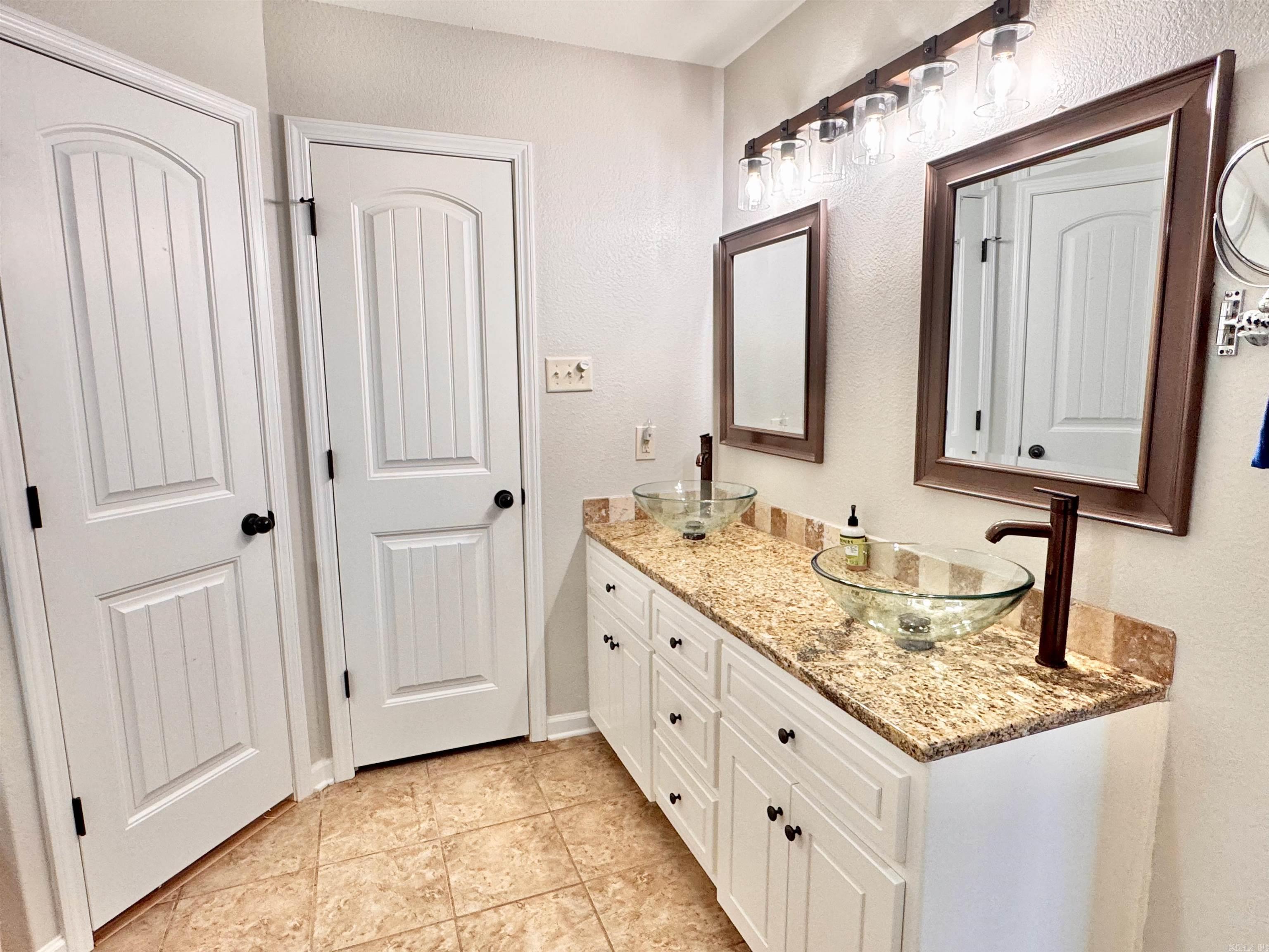 BRYSON ESTATES - Residential