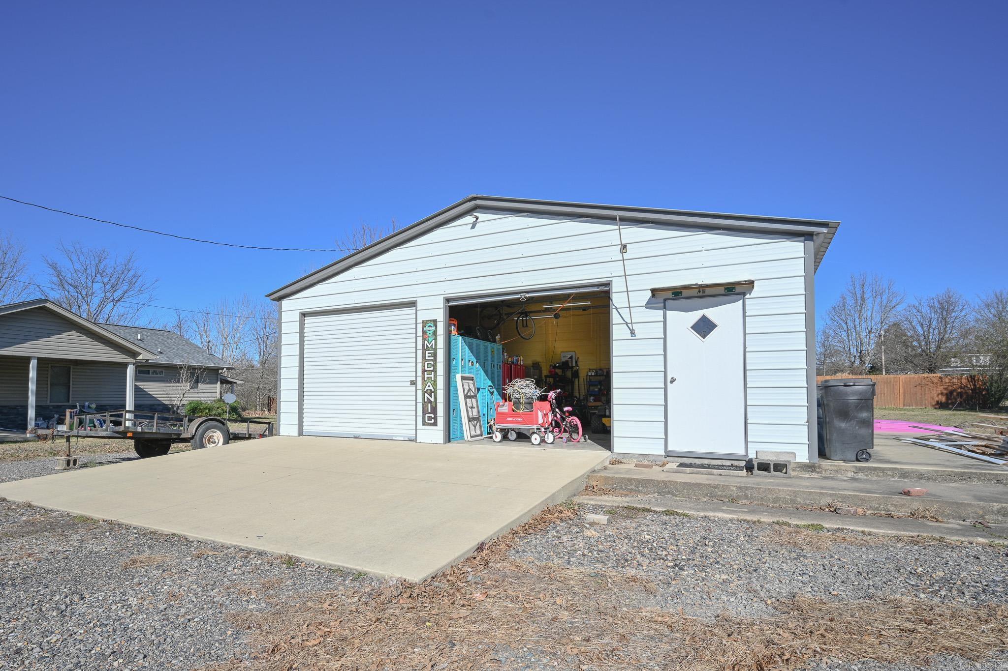 Dennis & Hamilton - Residential