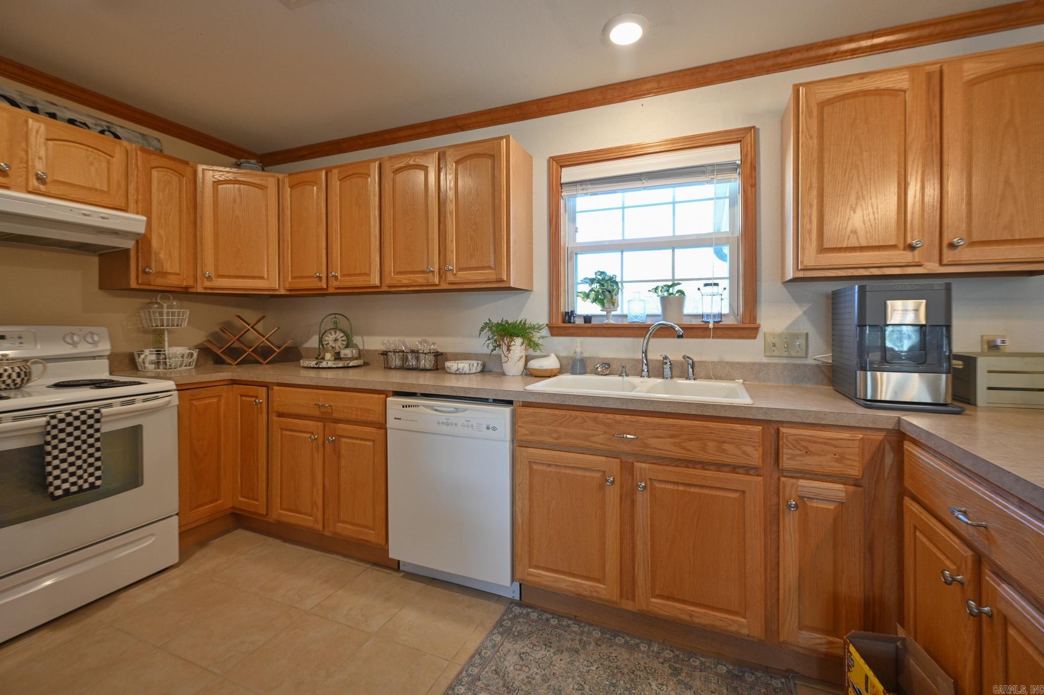 Dennis & Hamilton - Residential