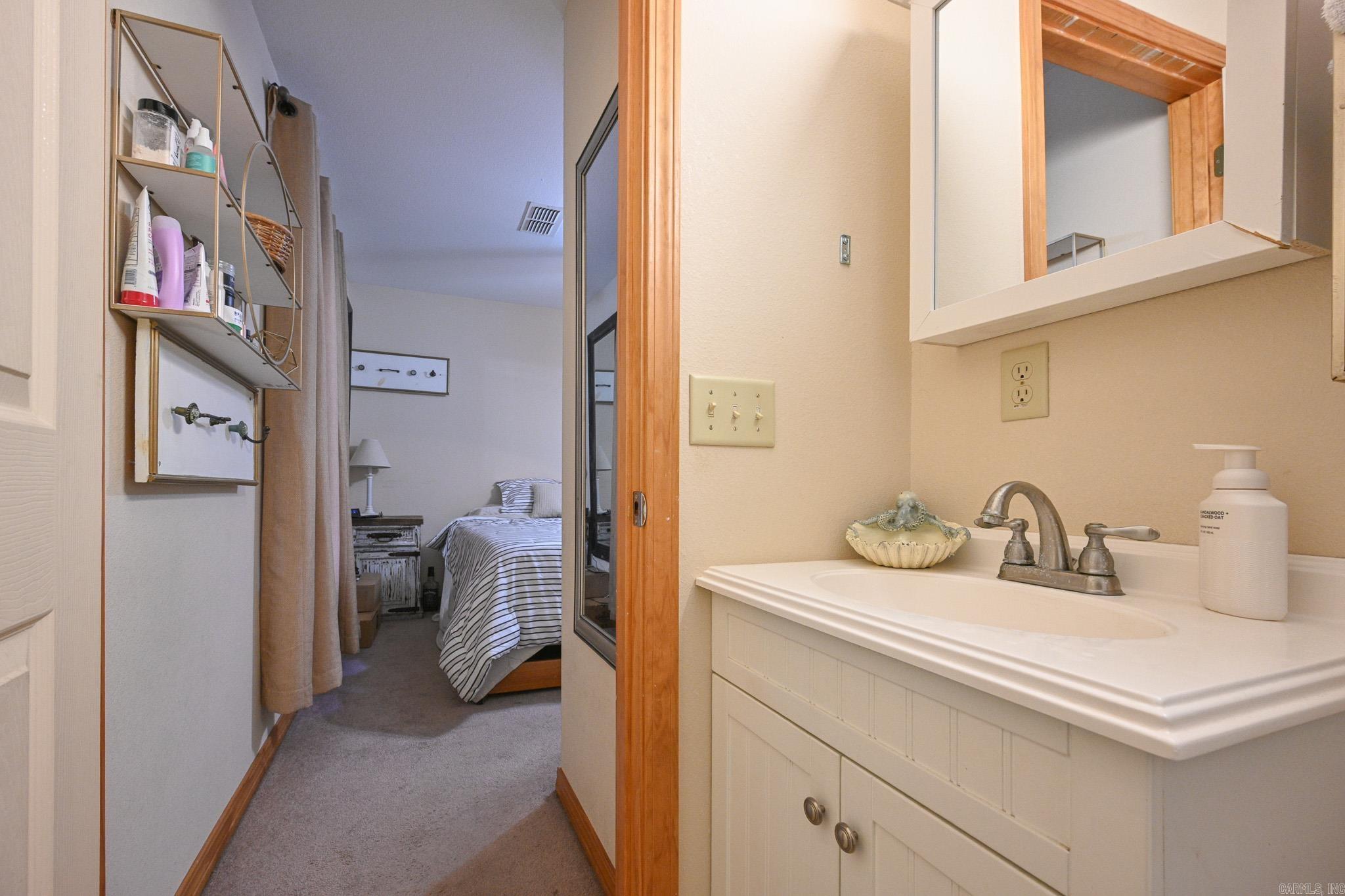 Dennis & Hamilton - Residential