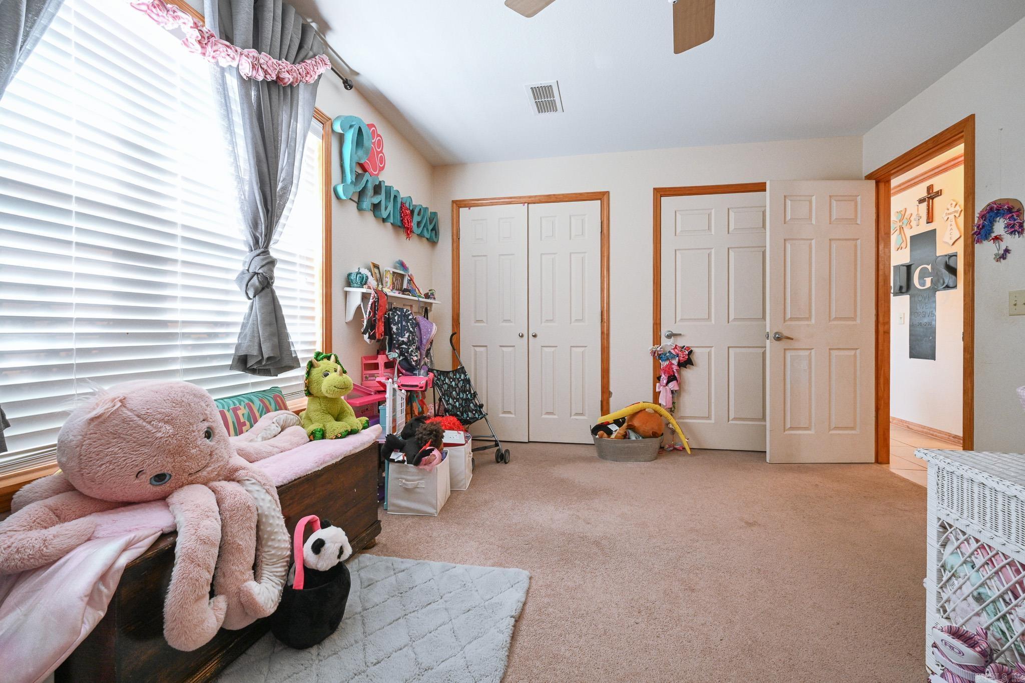 Dennis & Hamilton - Residential