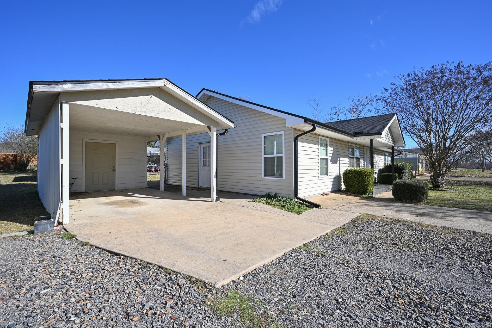 Dennis & Hamilton - Residential