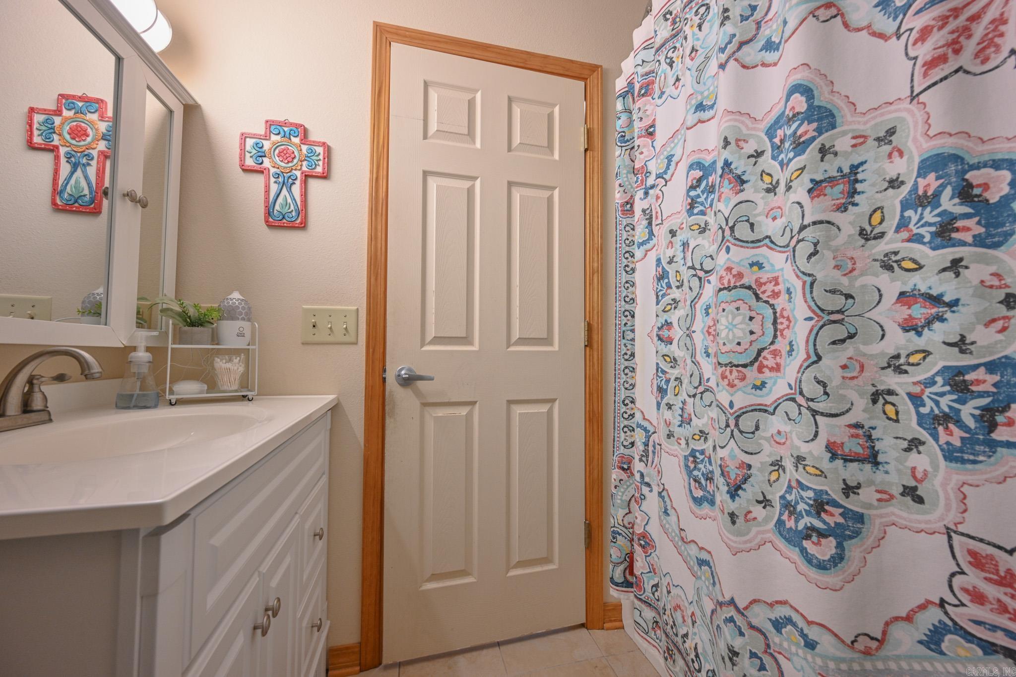 Dennis & Hamilton - Residential