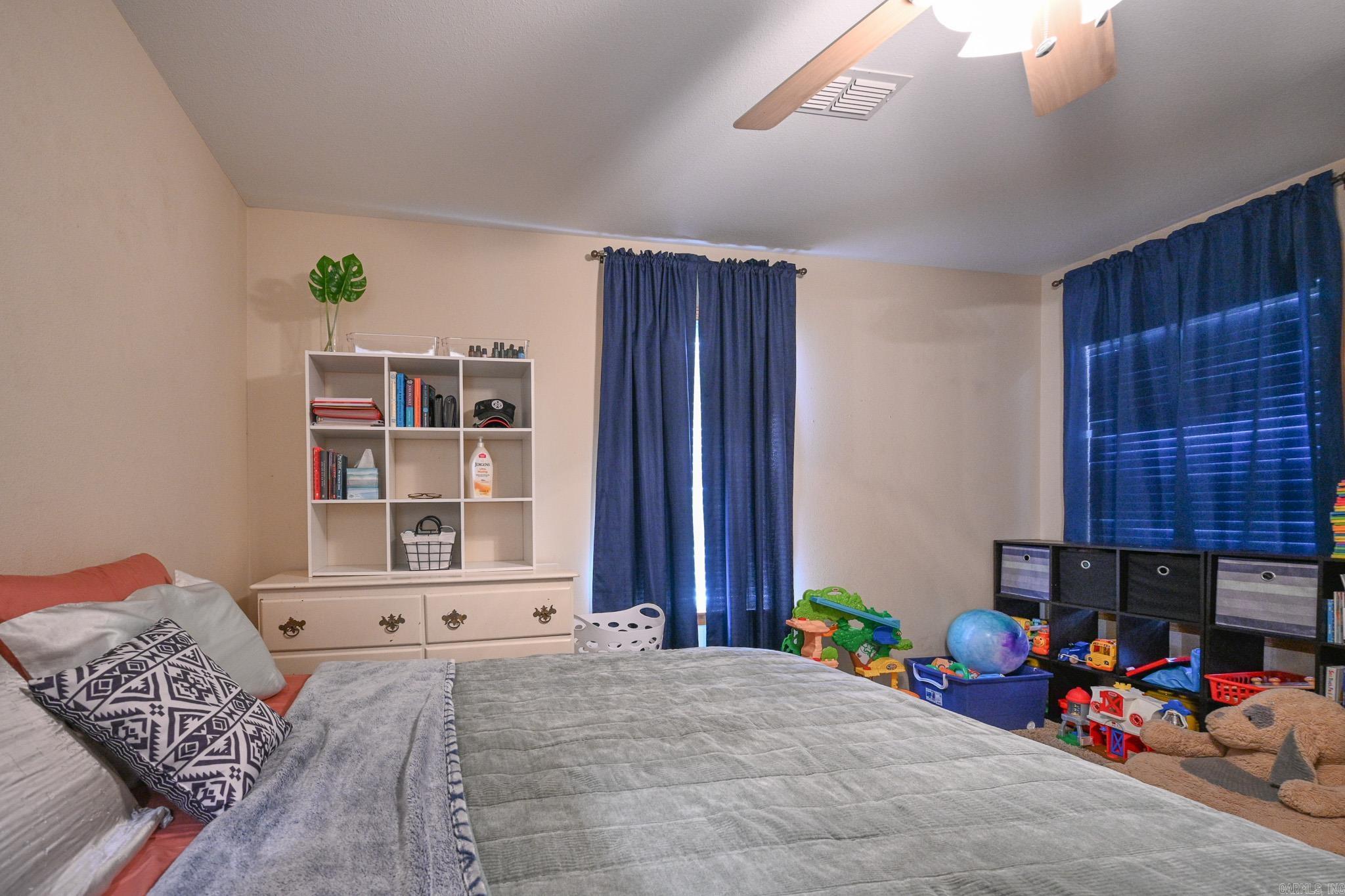 Dennis & Hamilton - Residential