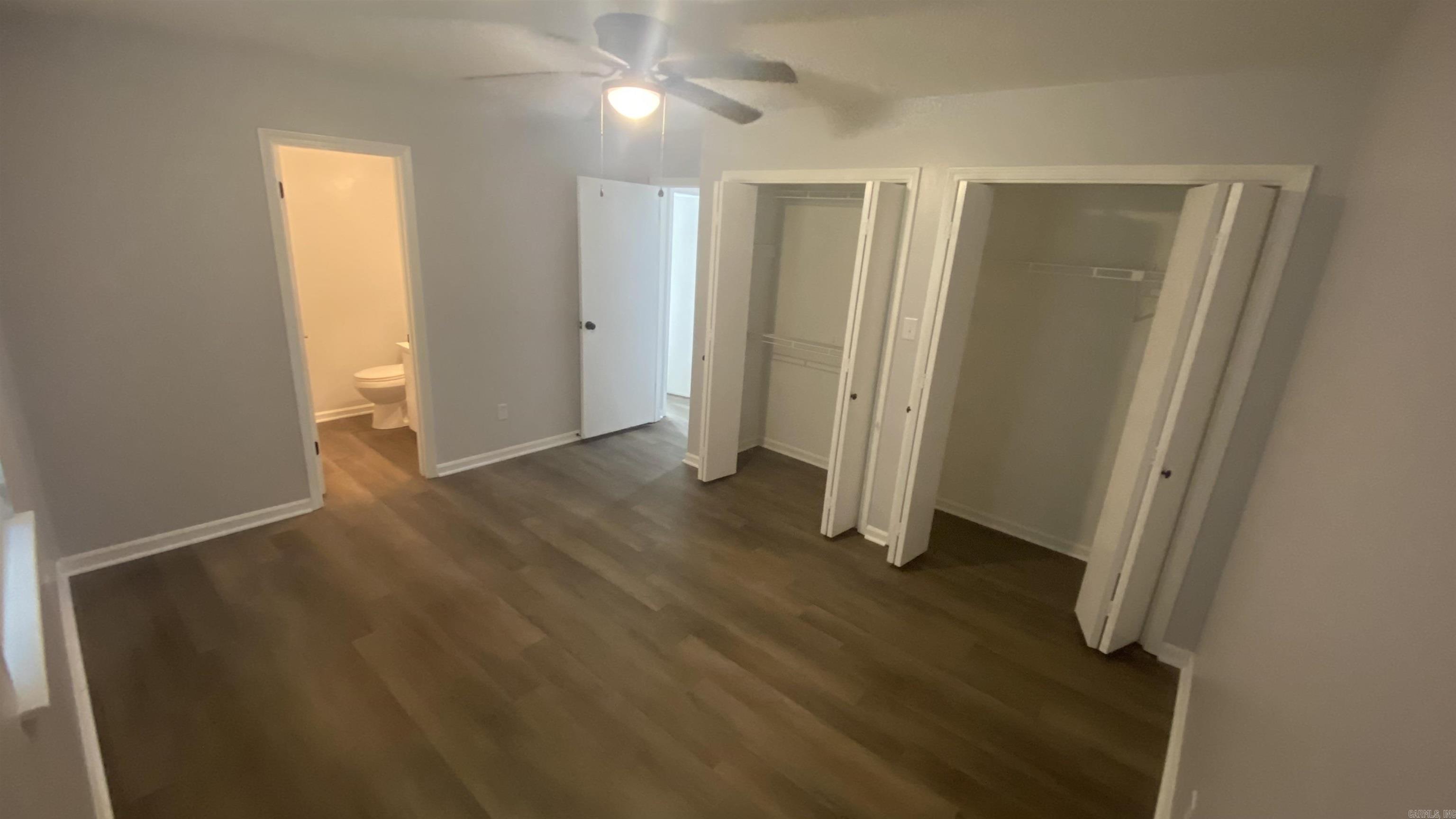 OAK MEADOWS - Residential