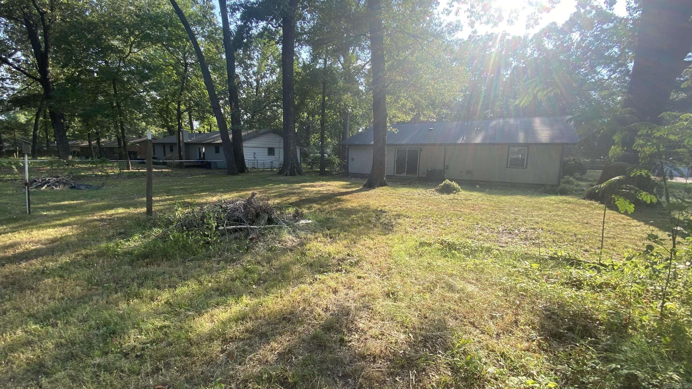 OAK MEADOWS - Residential