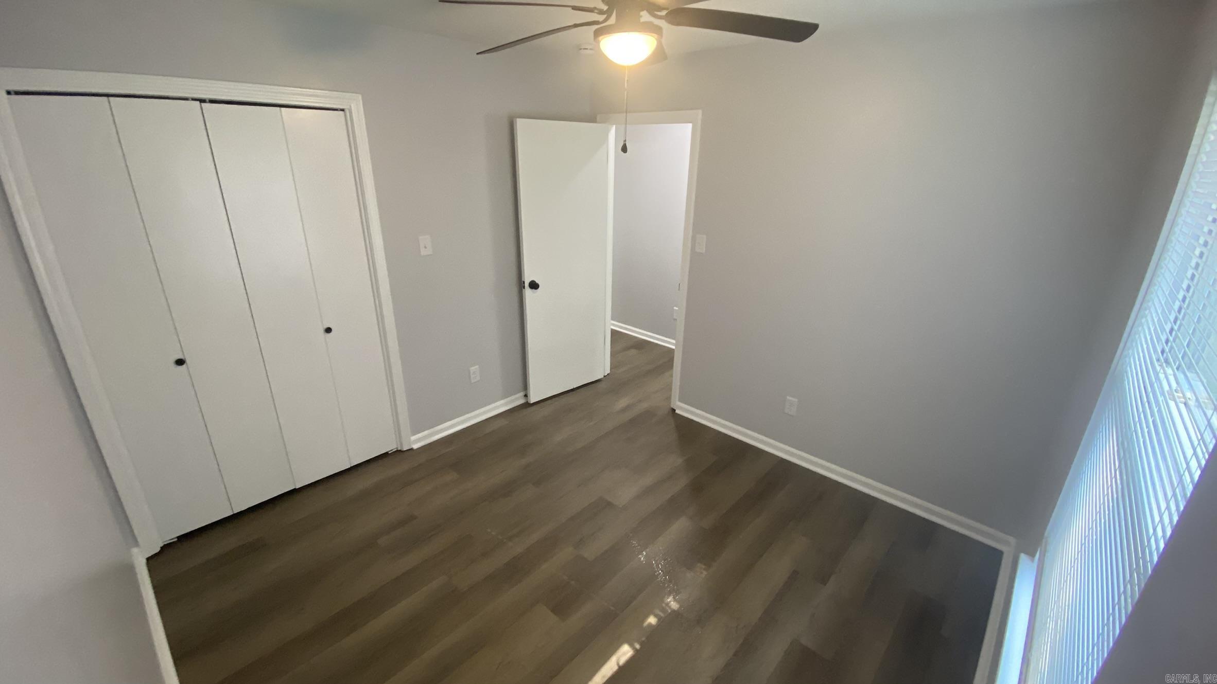 OAK MEADOWS - Residential