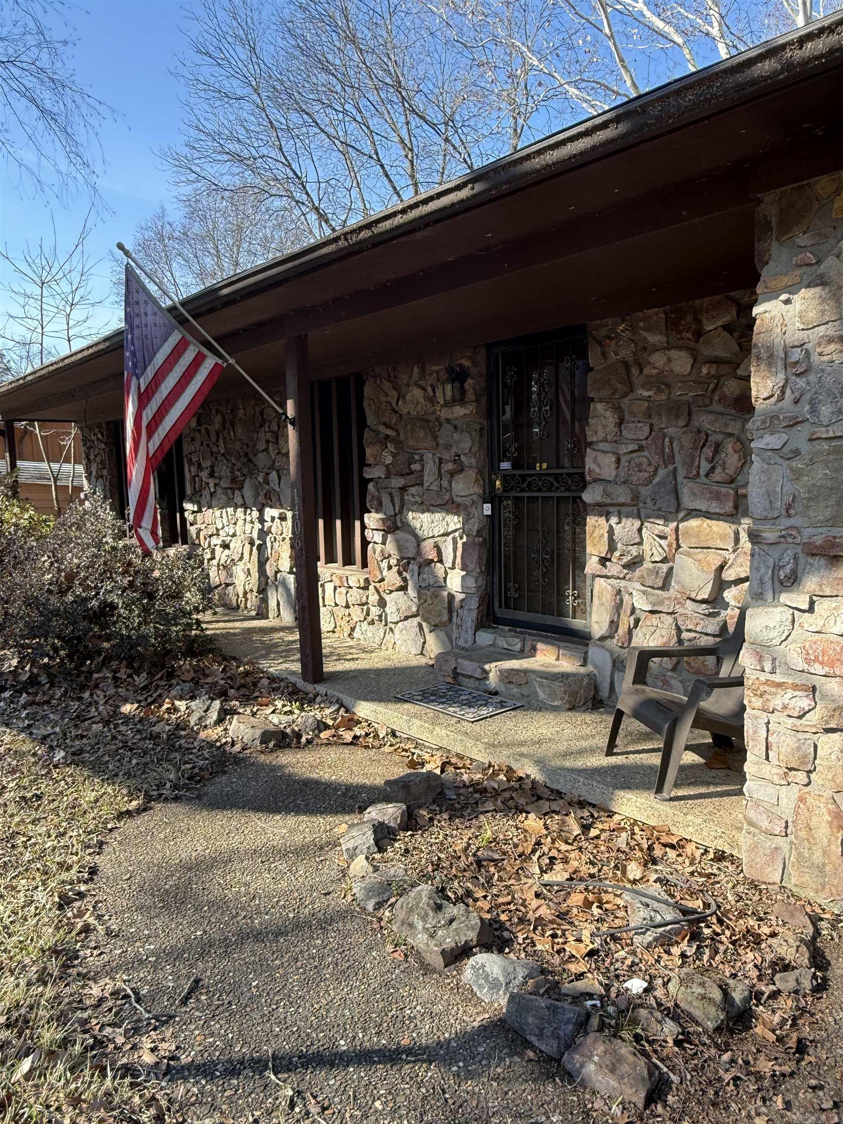 TWIN LAKES PLANNED - Residential