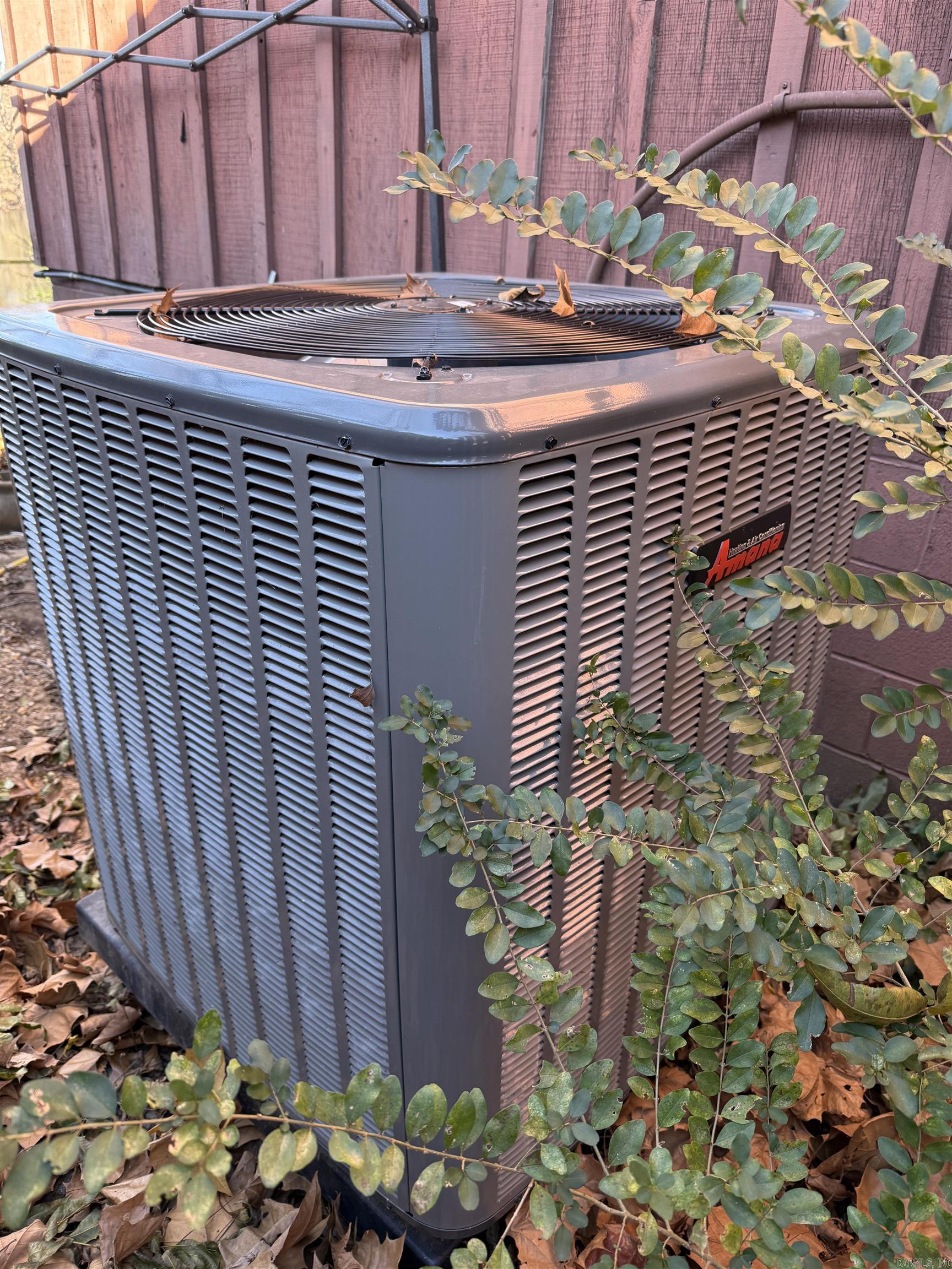 TWIN LAKES PLANNED - Residential