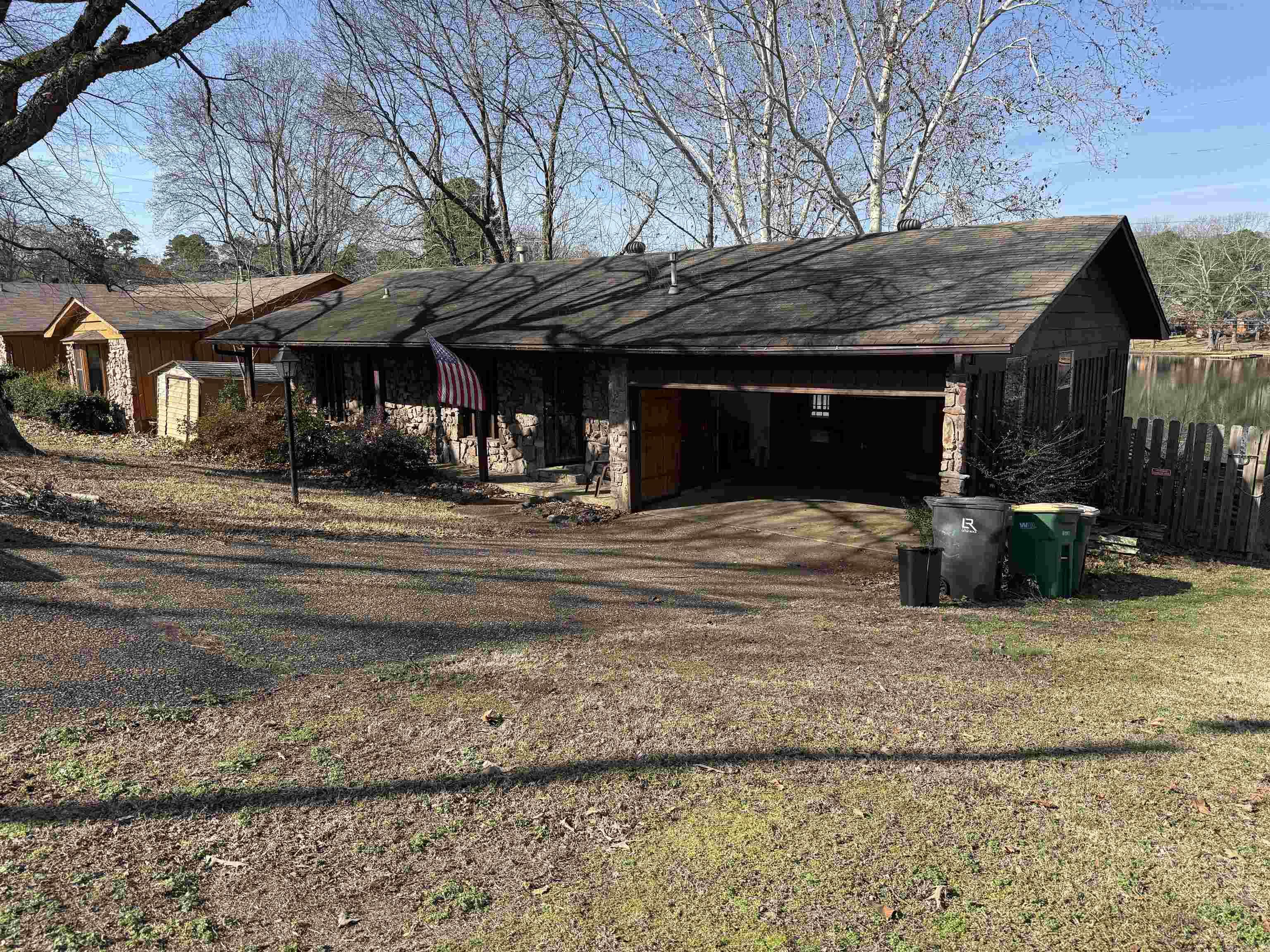 TWIN LAKES PLANNED - Residential