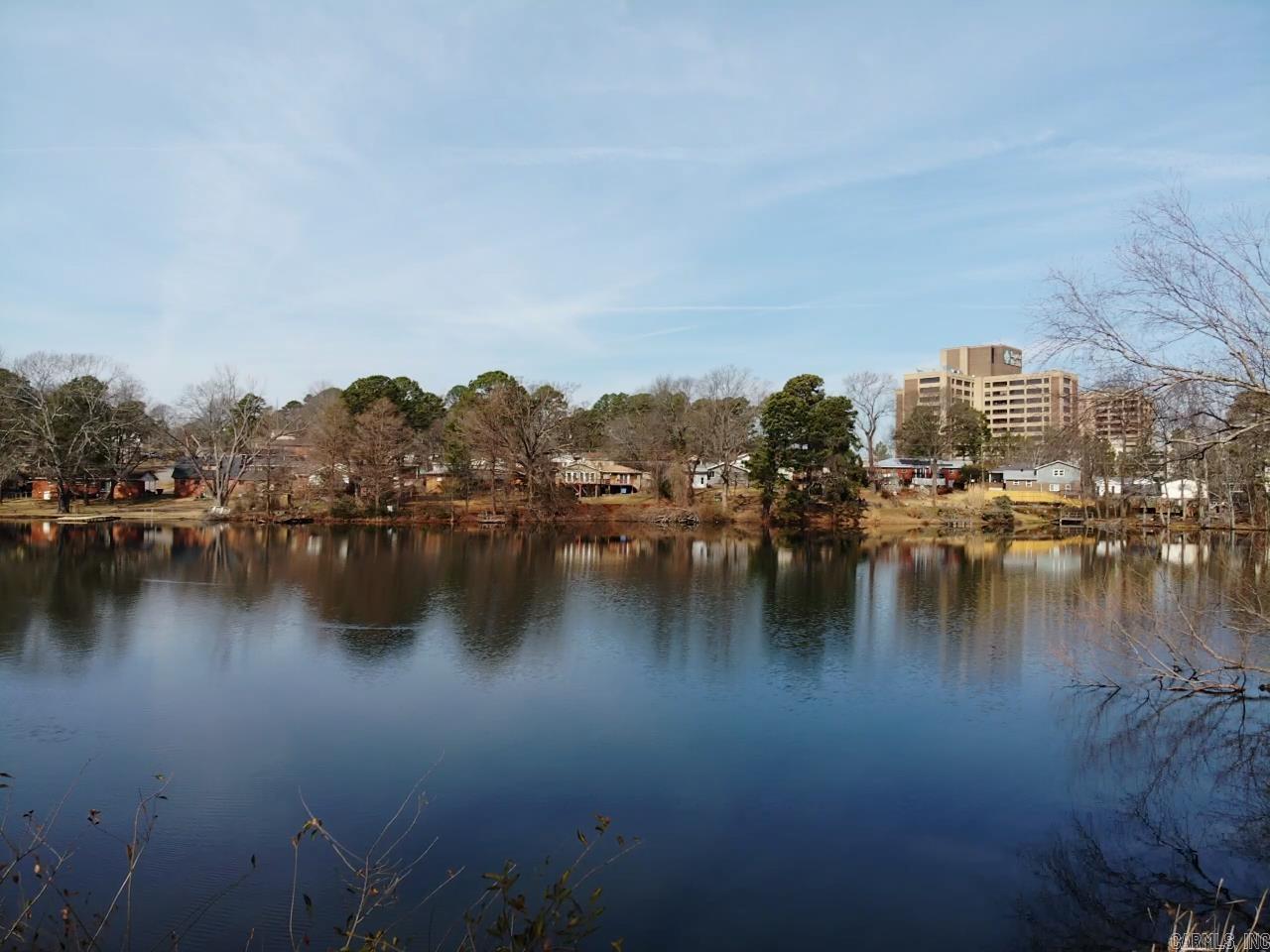 TWIN LAKES PLANNED - Residential