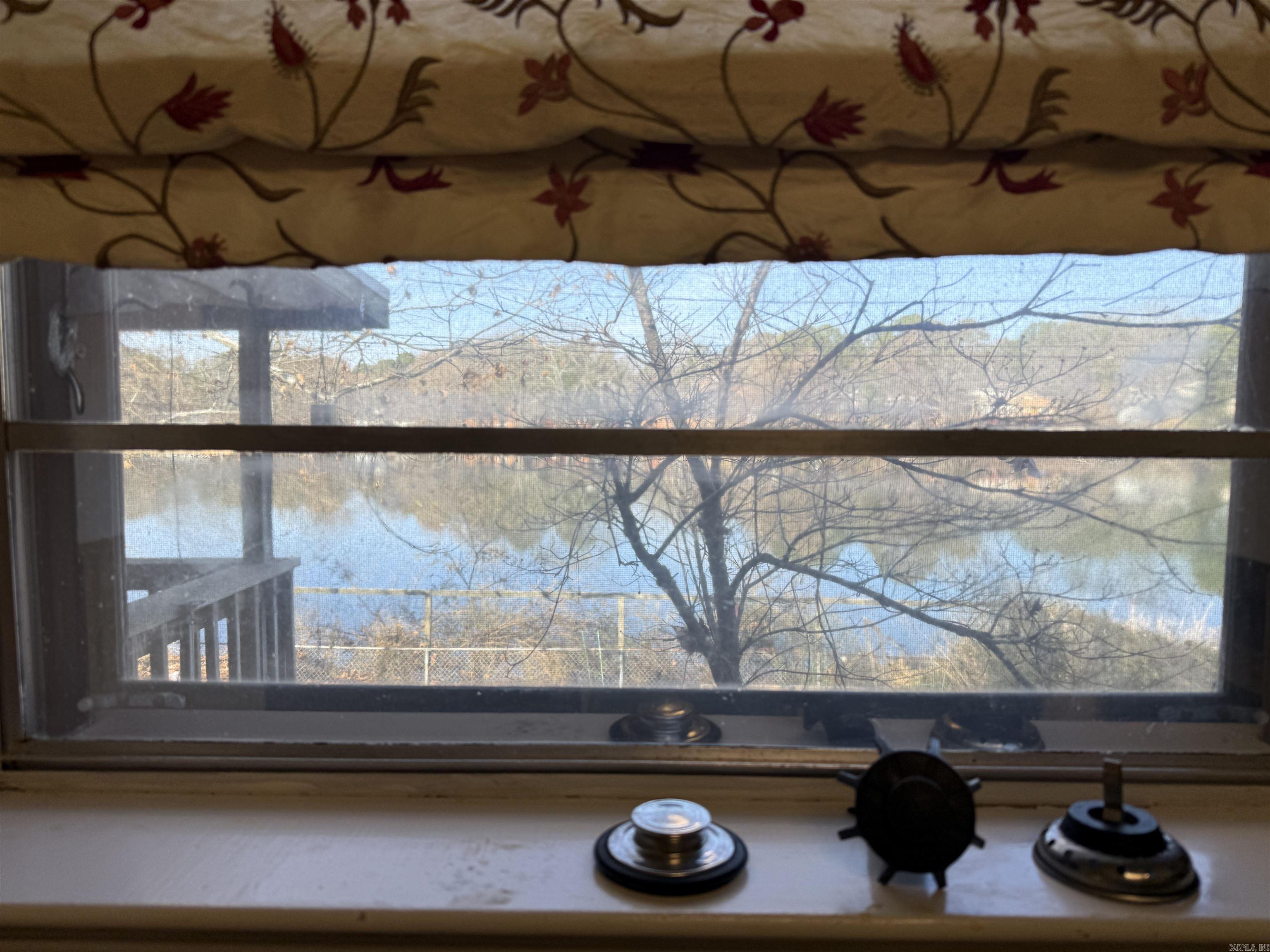 TWIN LAKES PLANNED - Residential