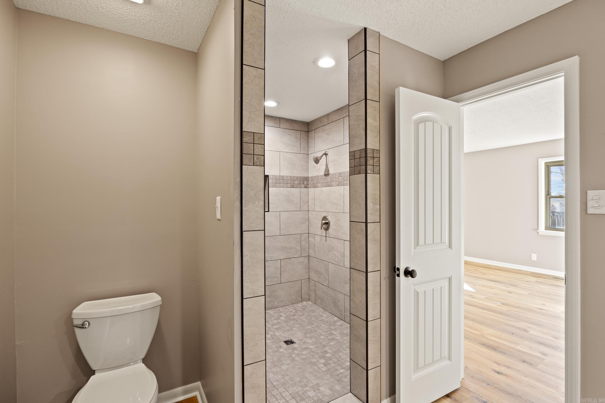 LEGACY PLACE - Residential