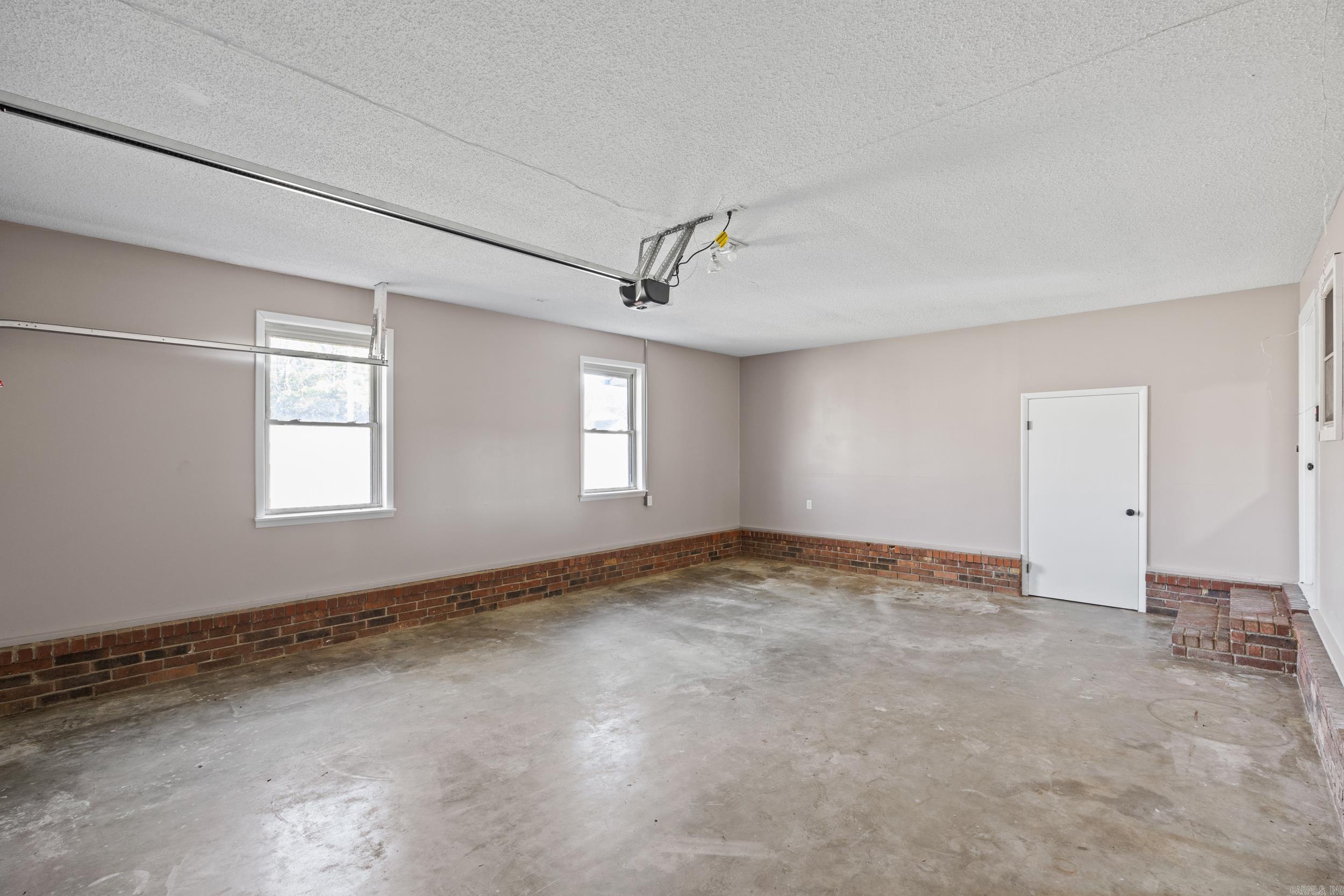 LEGACY PLACE - Residential