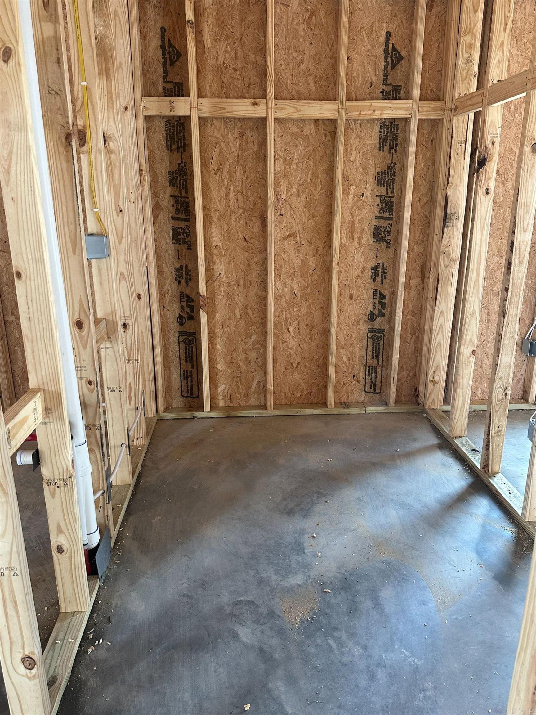 MIDLAND ESTATES PHASE 1 - Residential