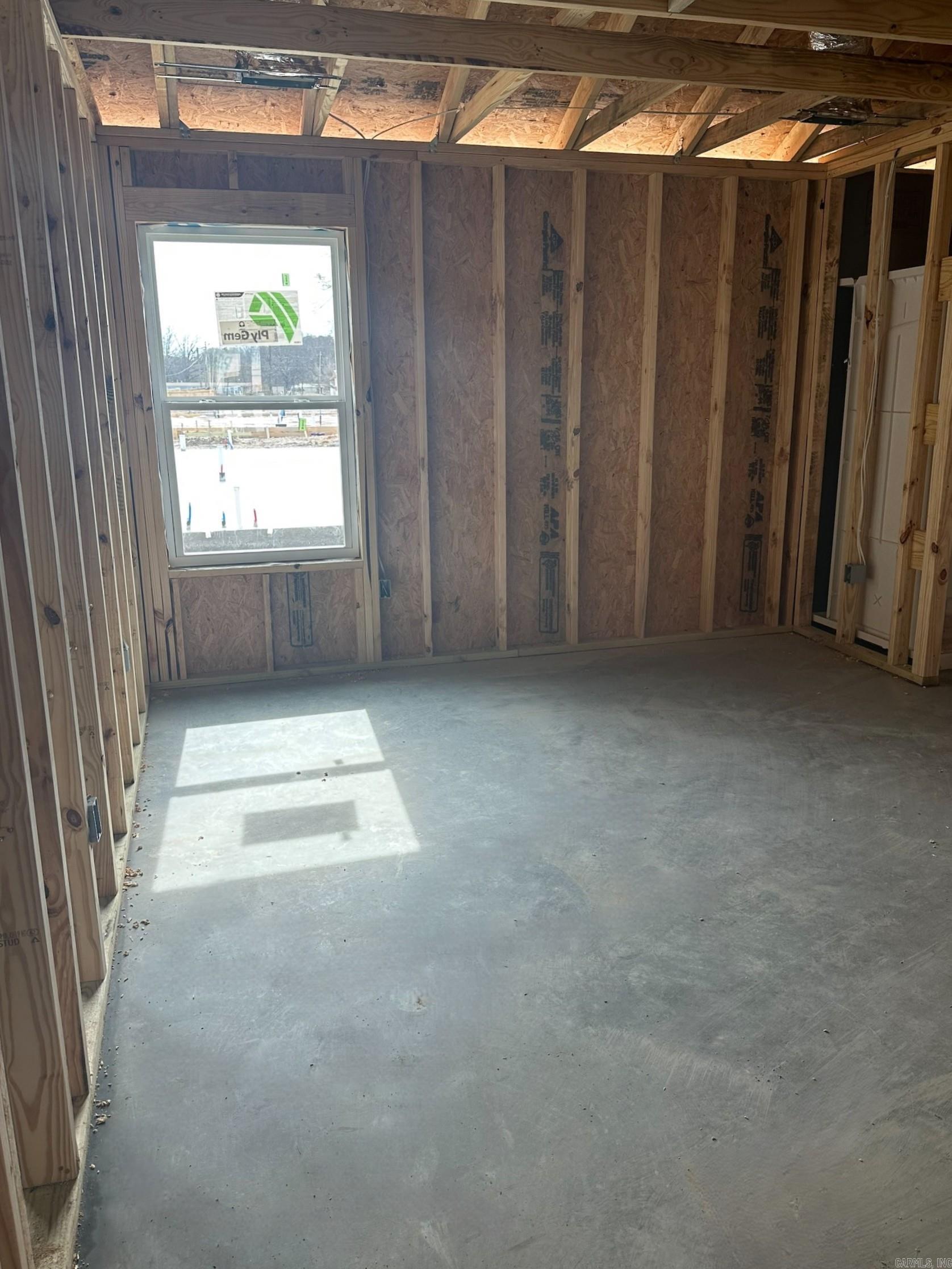 MIDLAND ESTATES PHASE 1 - Residential