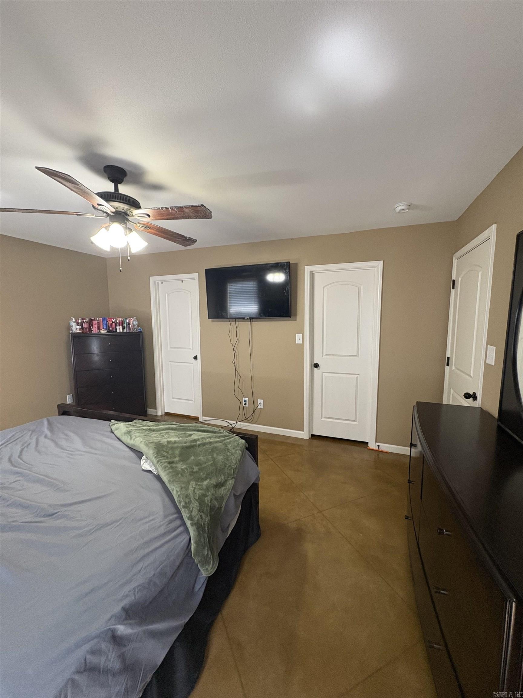 AUBURN HILLS - Residential