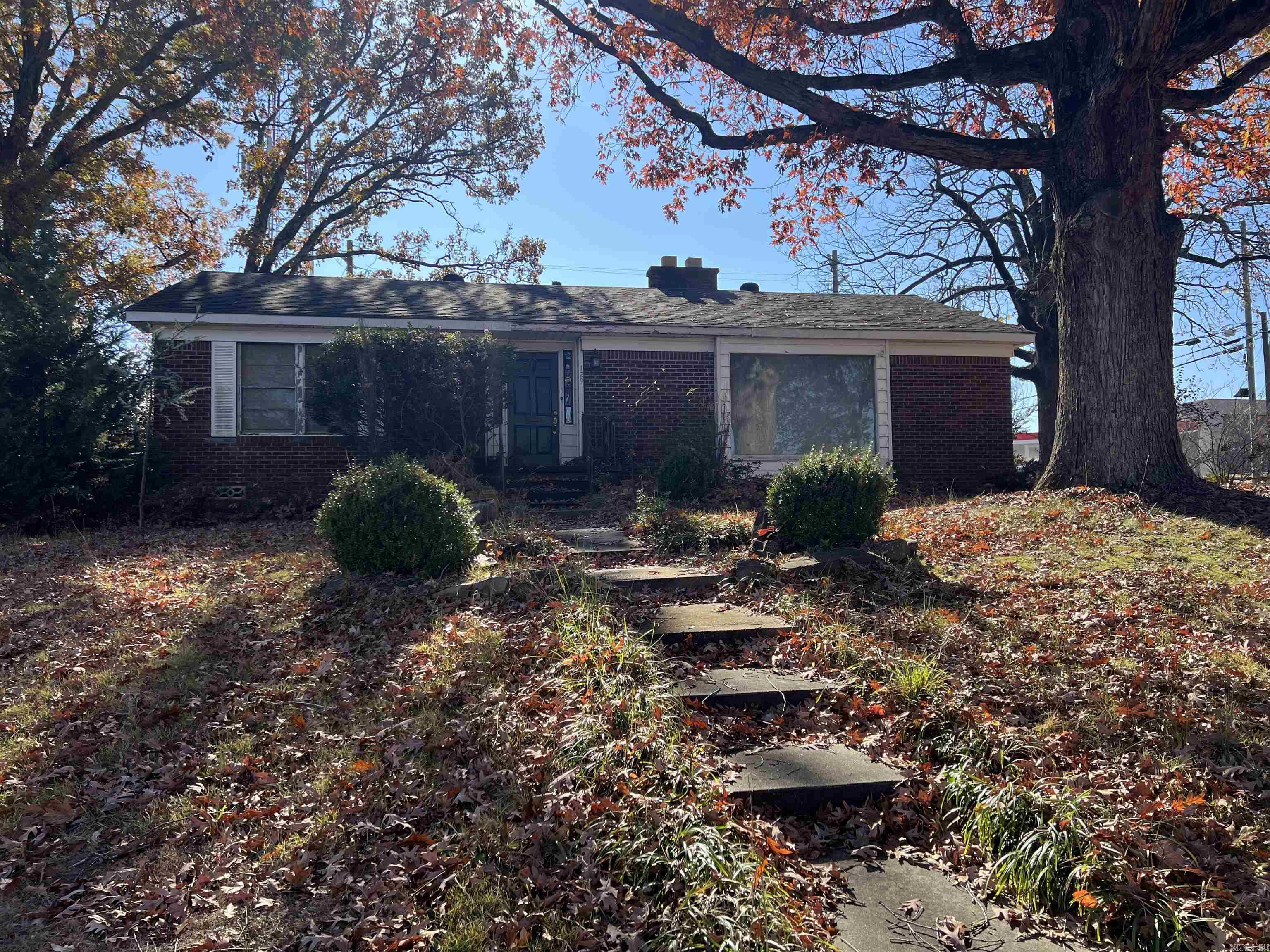 KINGWOOD PLACE - Residential