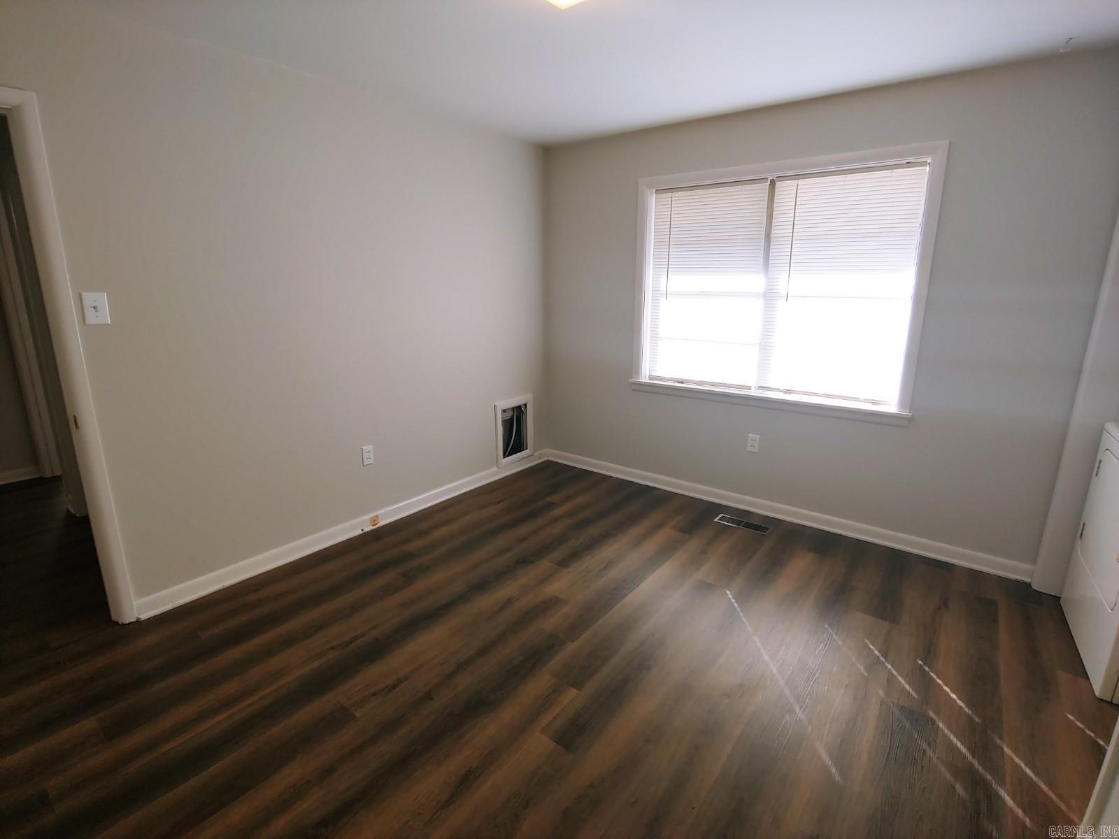 White - Residential Lease