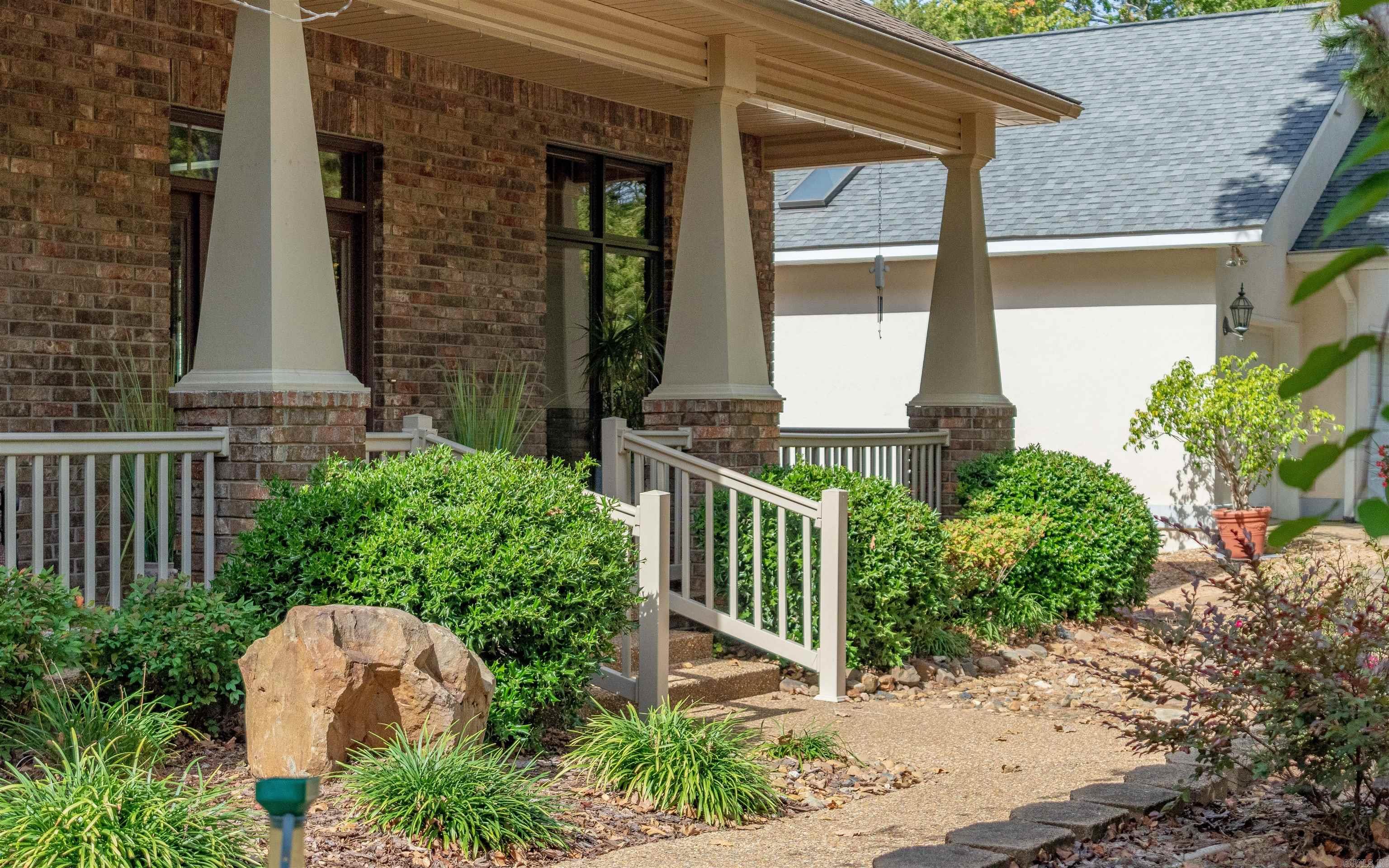 Salvatierra - Residential