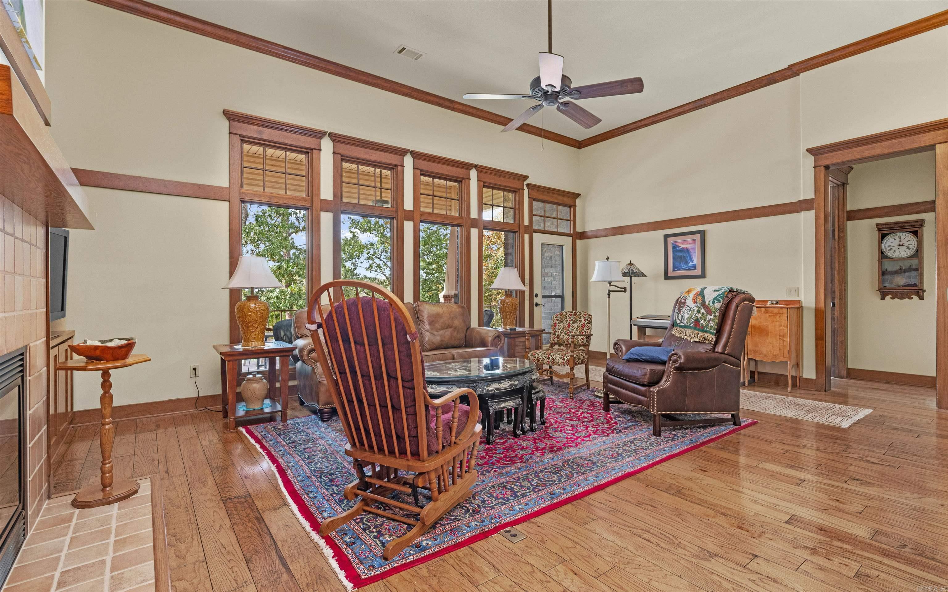 Salvatierra - Residential