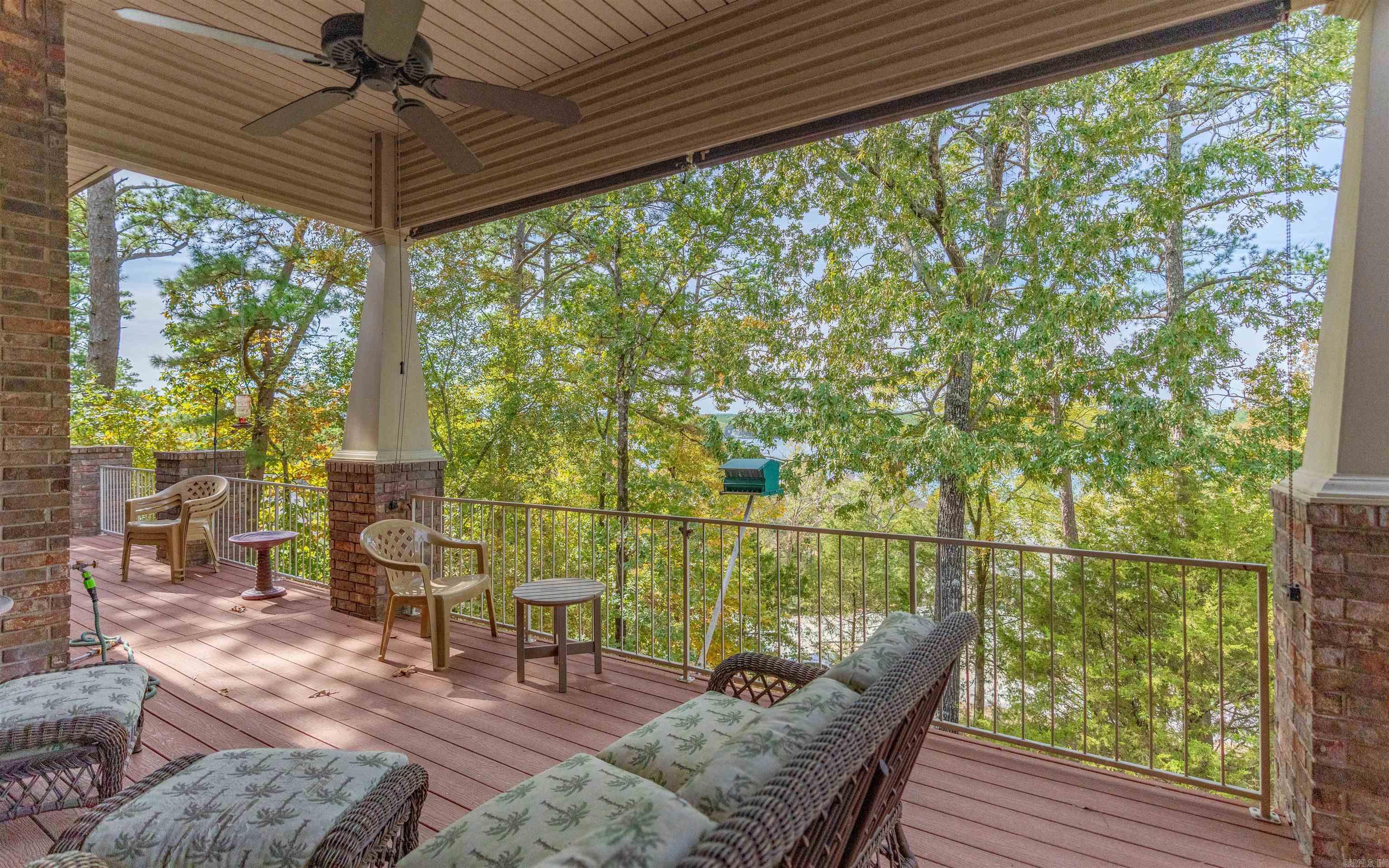 Salvatierra - Residential