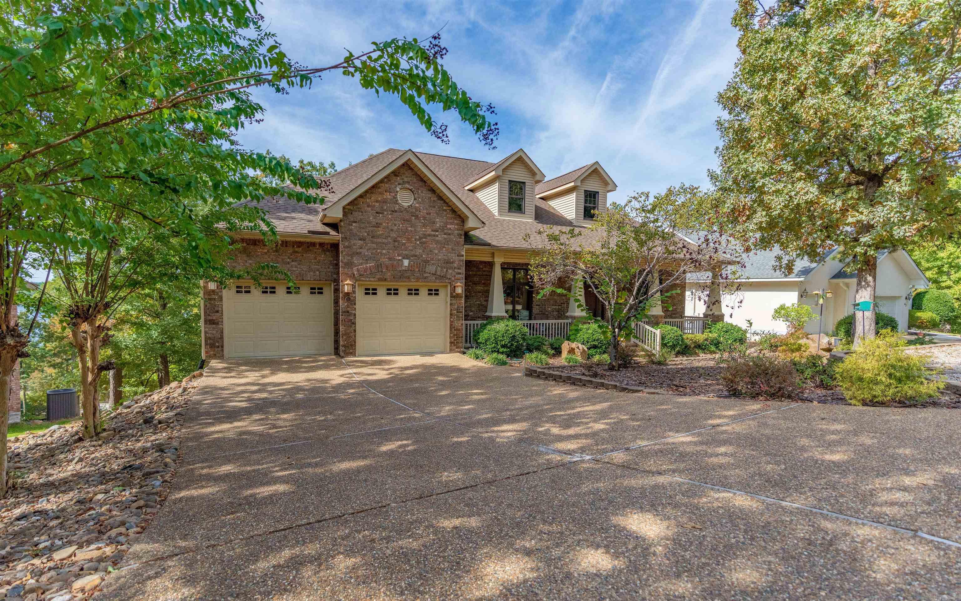 Salvatierra - Residential