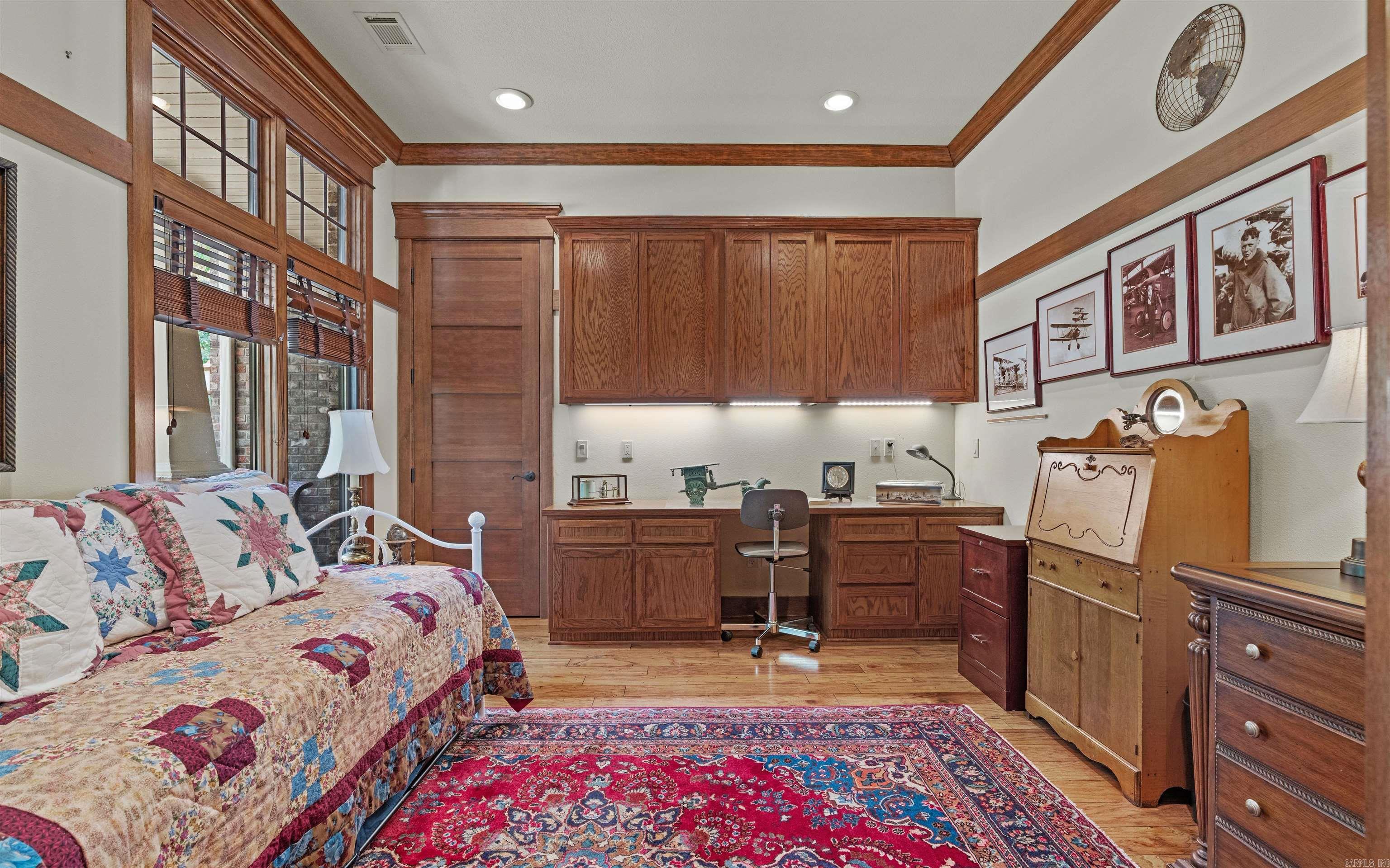 Salvatierra - Residential