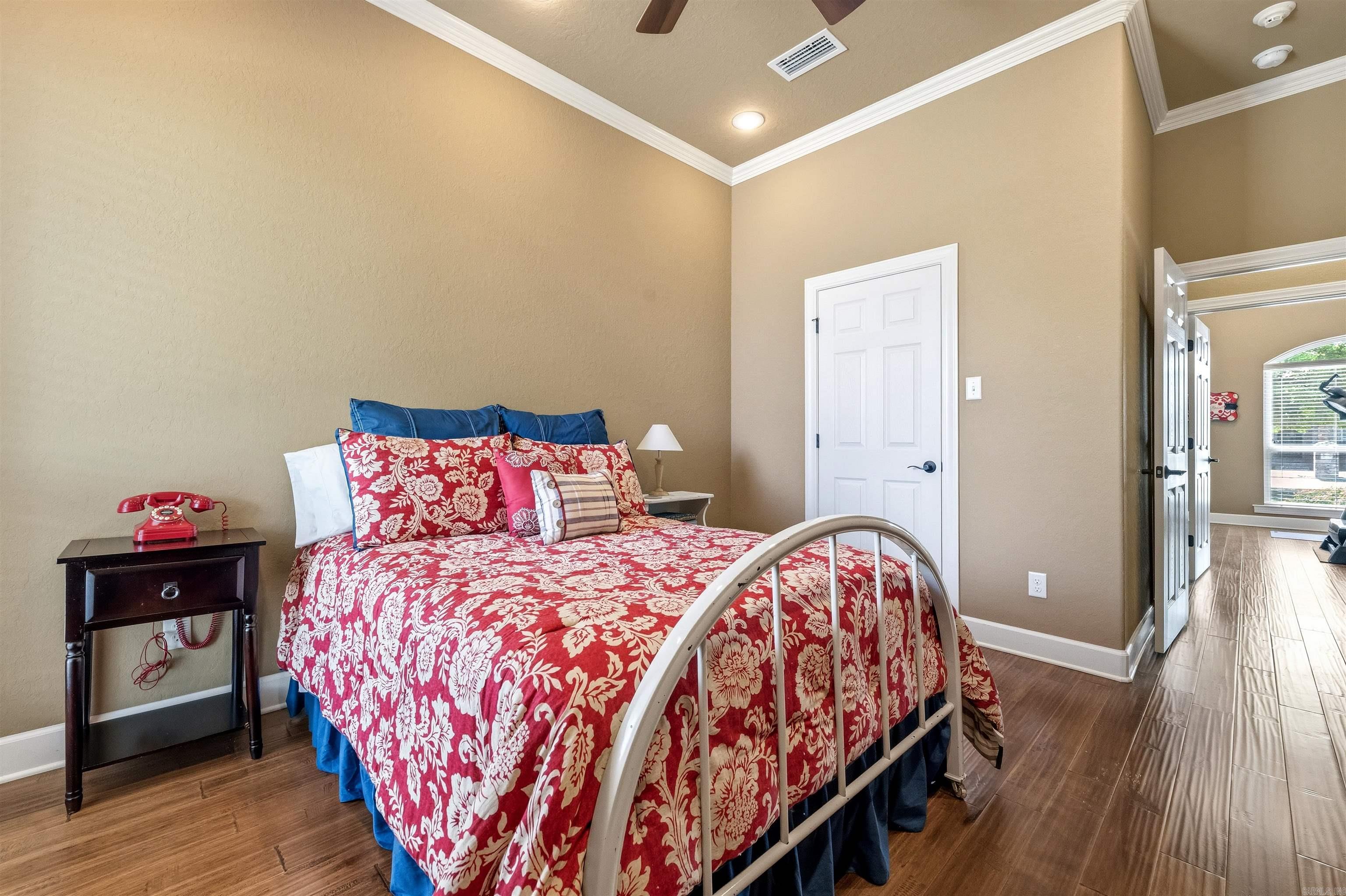 CREEKSIDE ADDN - Residential