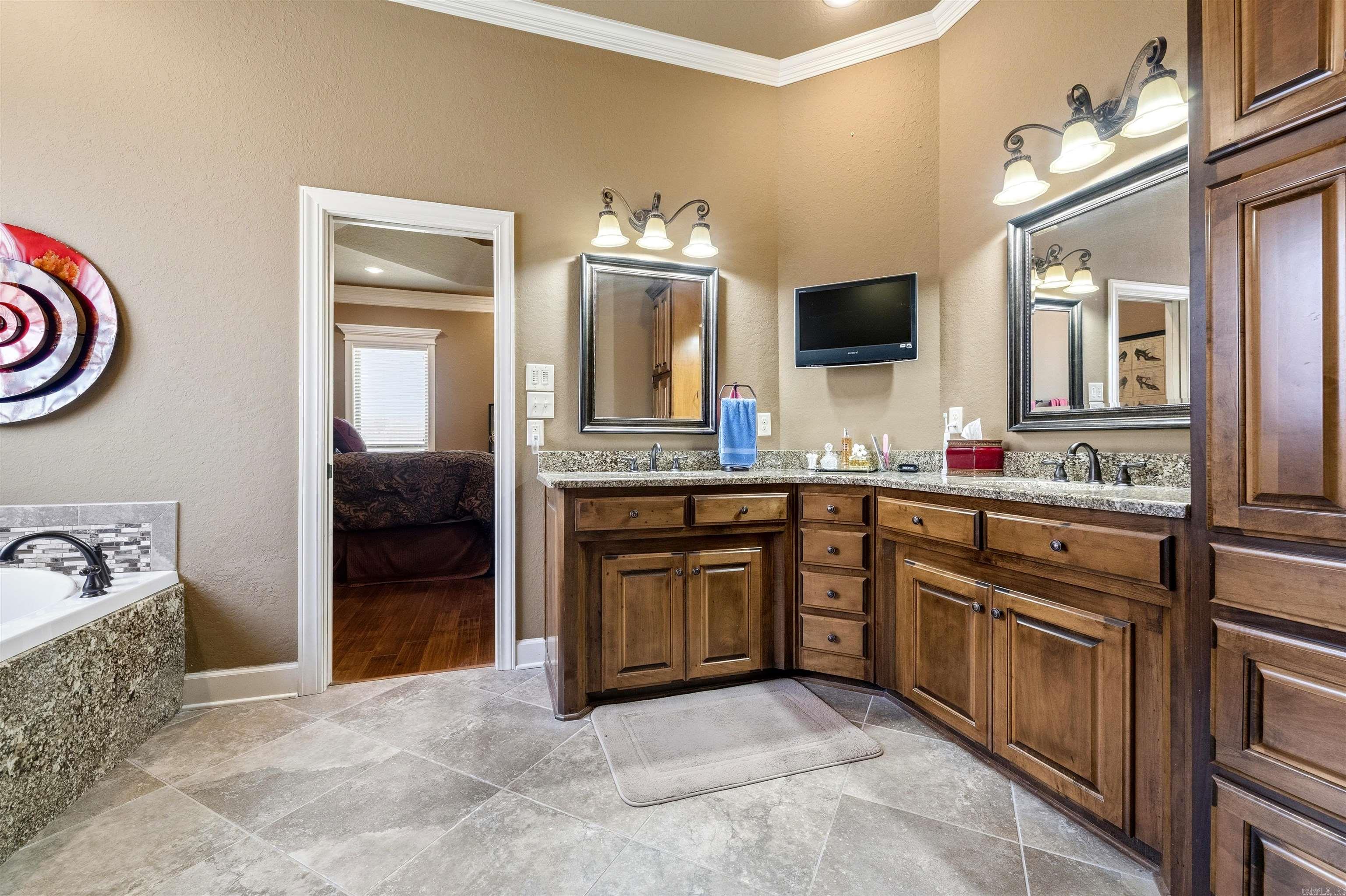 CREEKSIDE ADDN - Residential