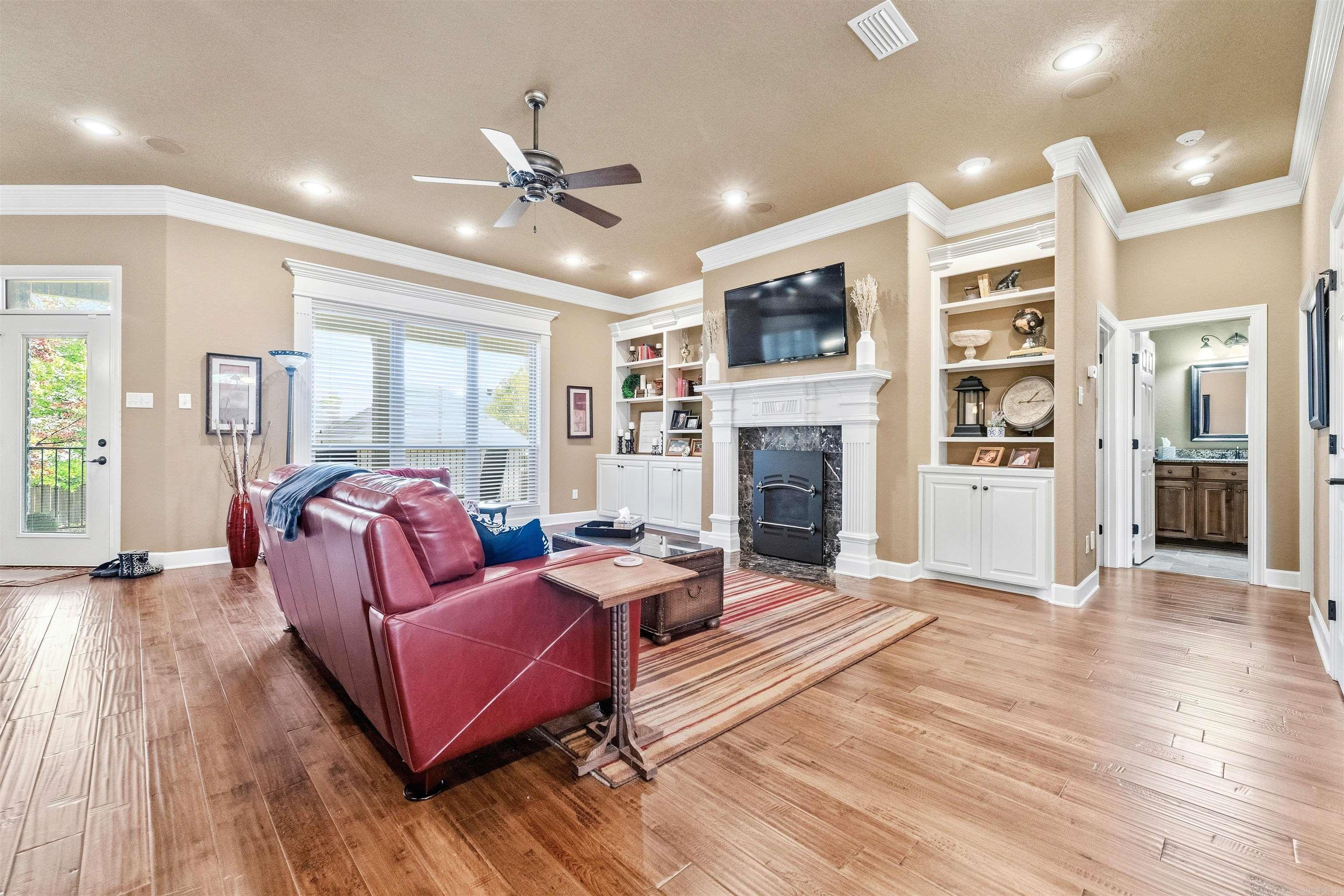 CREEKSIDE ADDN - Residential