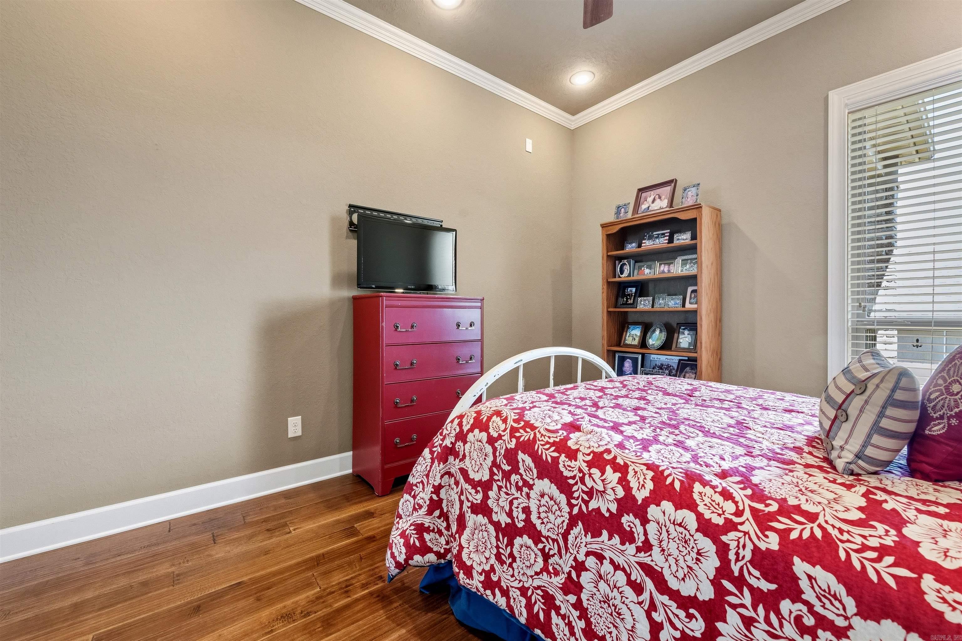 CREEKSIDE ADDN - Residential