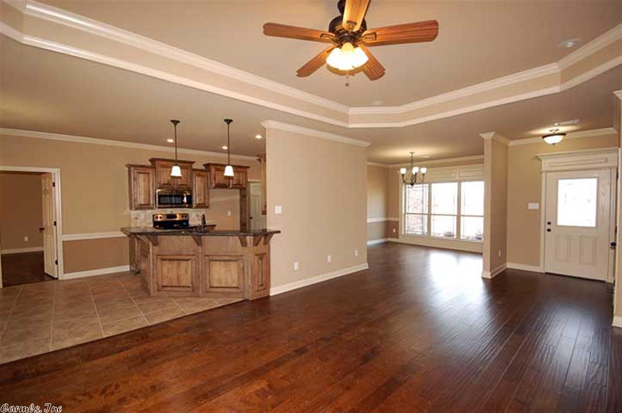 SHADOW CREEK - Residential