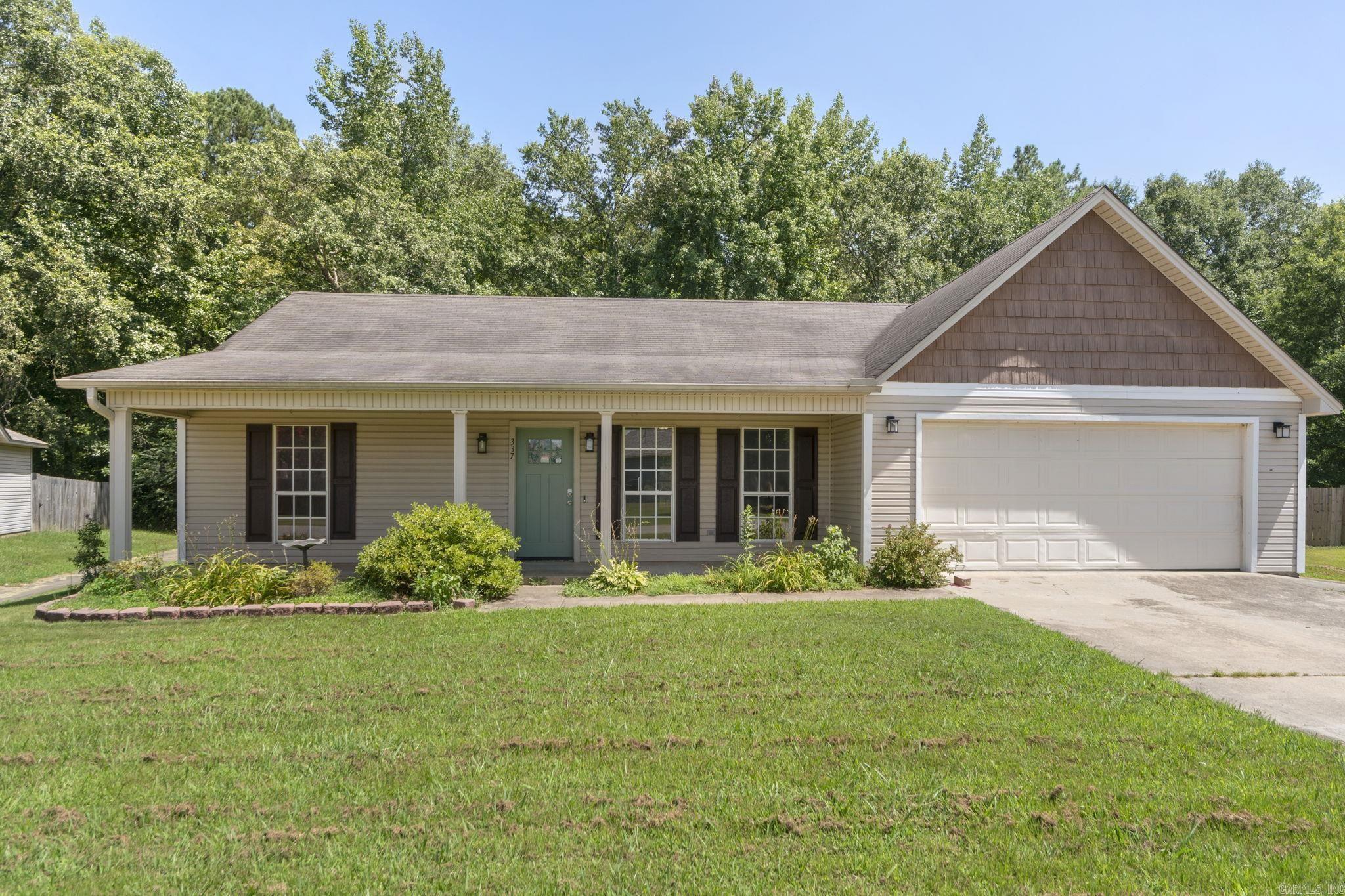 Welcome to this charming 3-bedroom, 2-bath home located in the sought-after Harmony Grove area of Benton. This single-family home offers a spacious and functional layout, featuring a large master suite complete with a walk-in closet. The fully fenced backyard backs up to a peaceful green space-perfect for privacy, entertaining, or enjoying nature. With an extended driveway ideal for recreational parking, this property is both practical and inviting. Don't miss your chance to own a home in this desirable location.