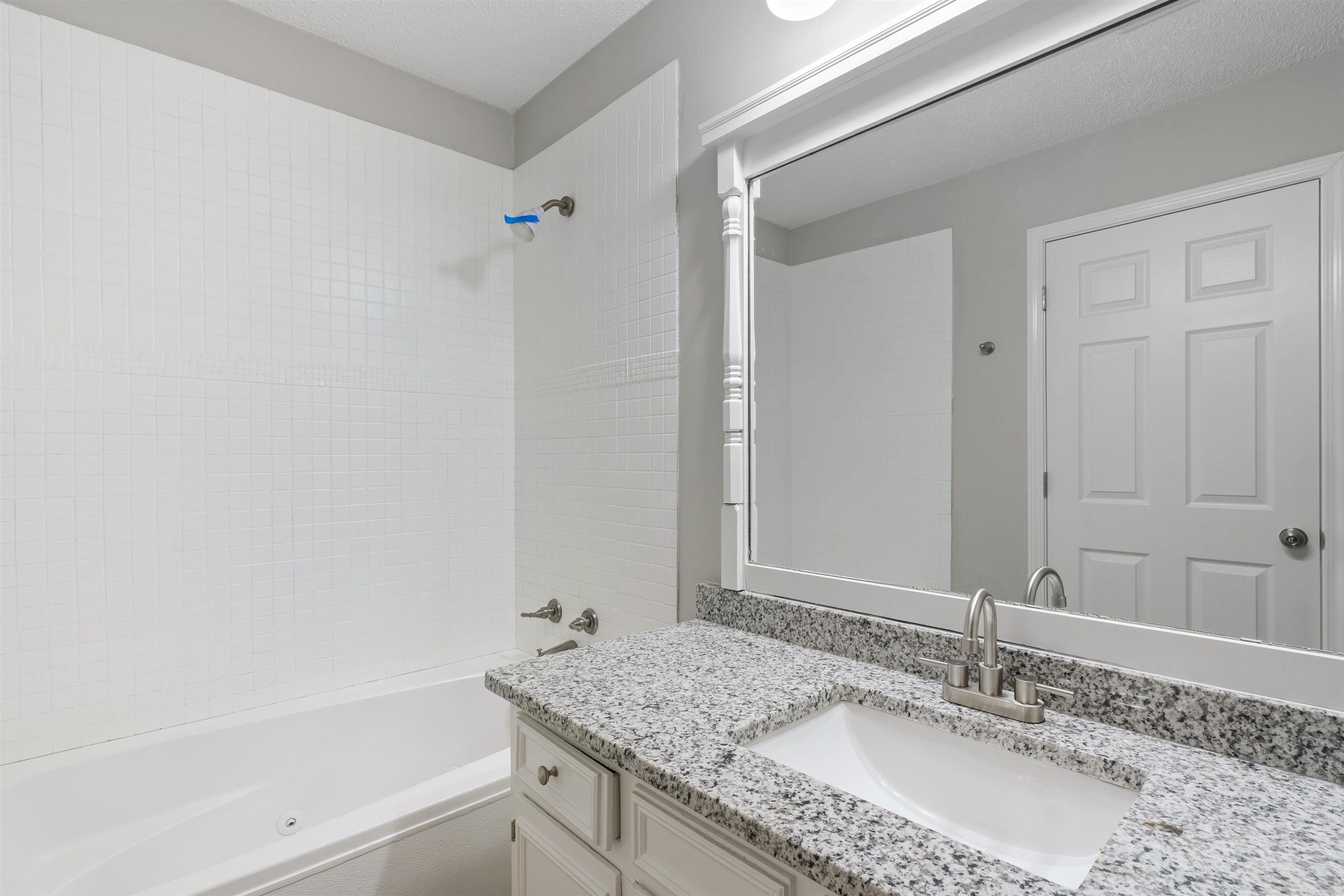 Twin Lakes - Residential