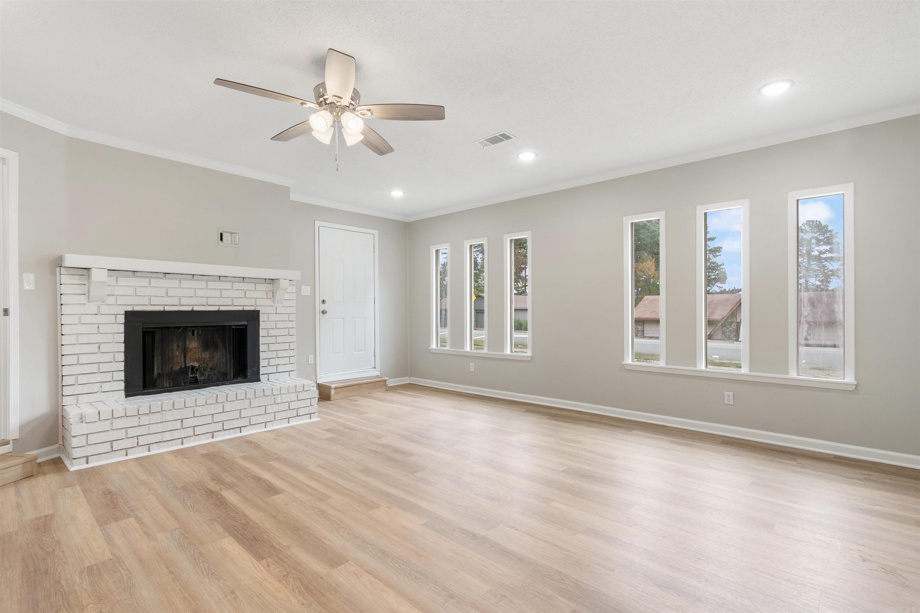 Twin Lakes - Residential