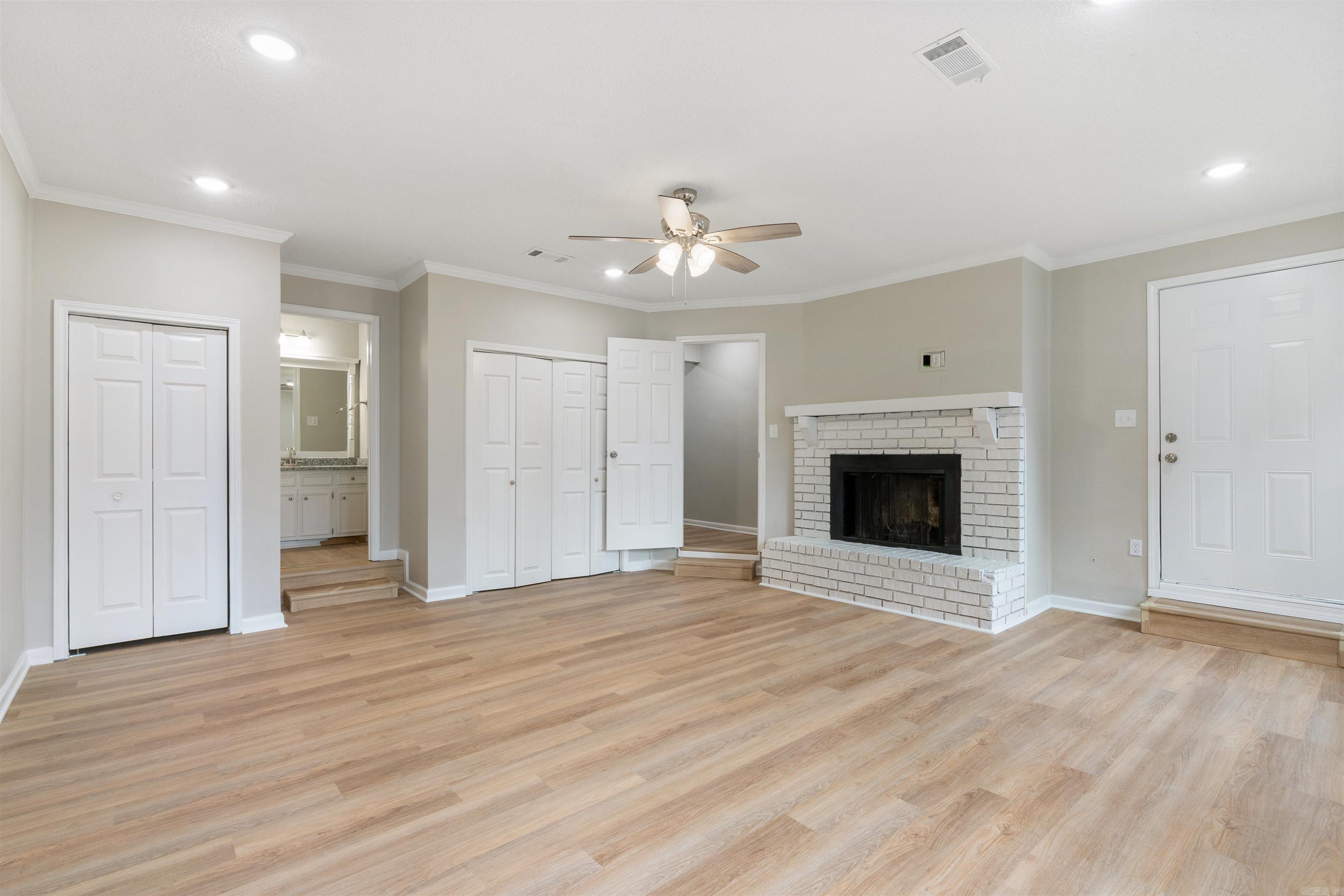 Twin Lakes - Residential