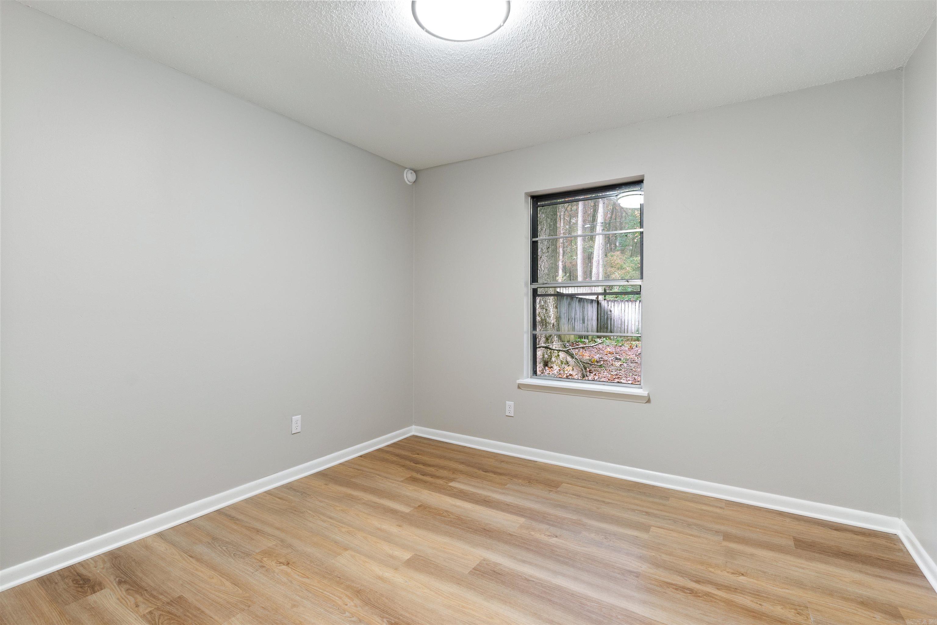 Twin Lakes - Residential