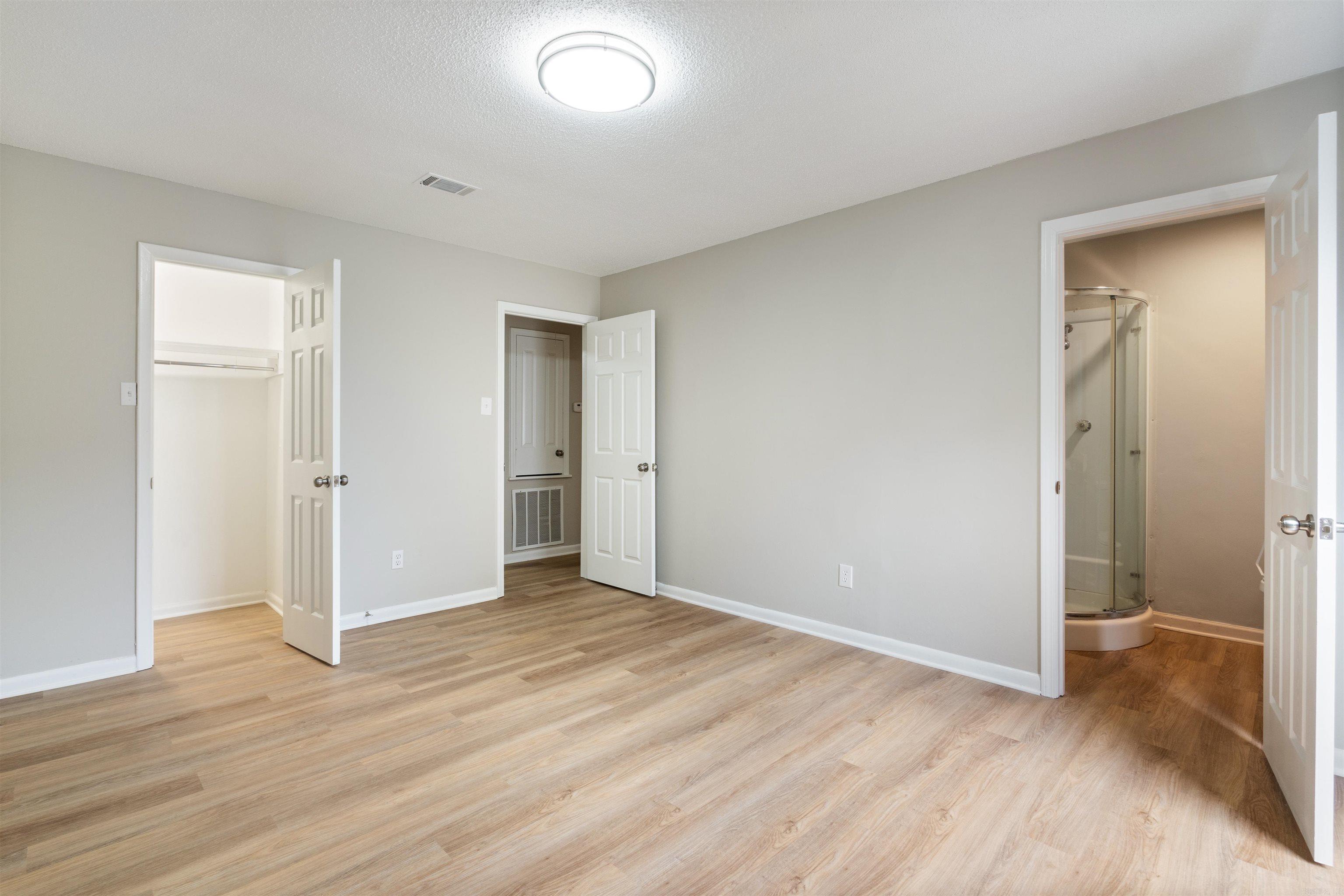 Twin Lakes - Residential