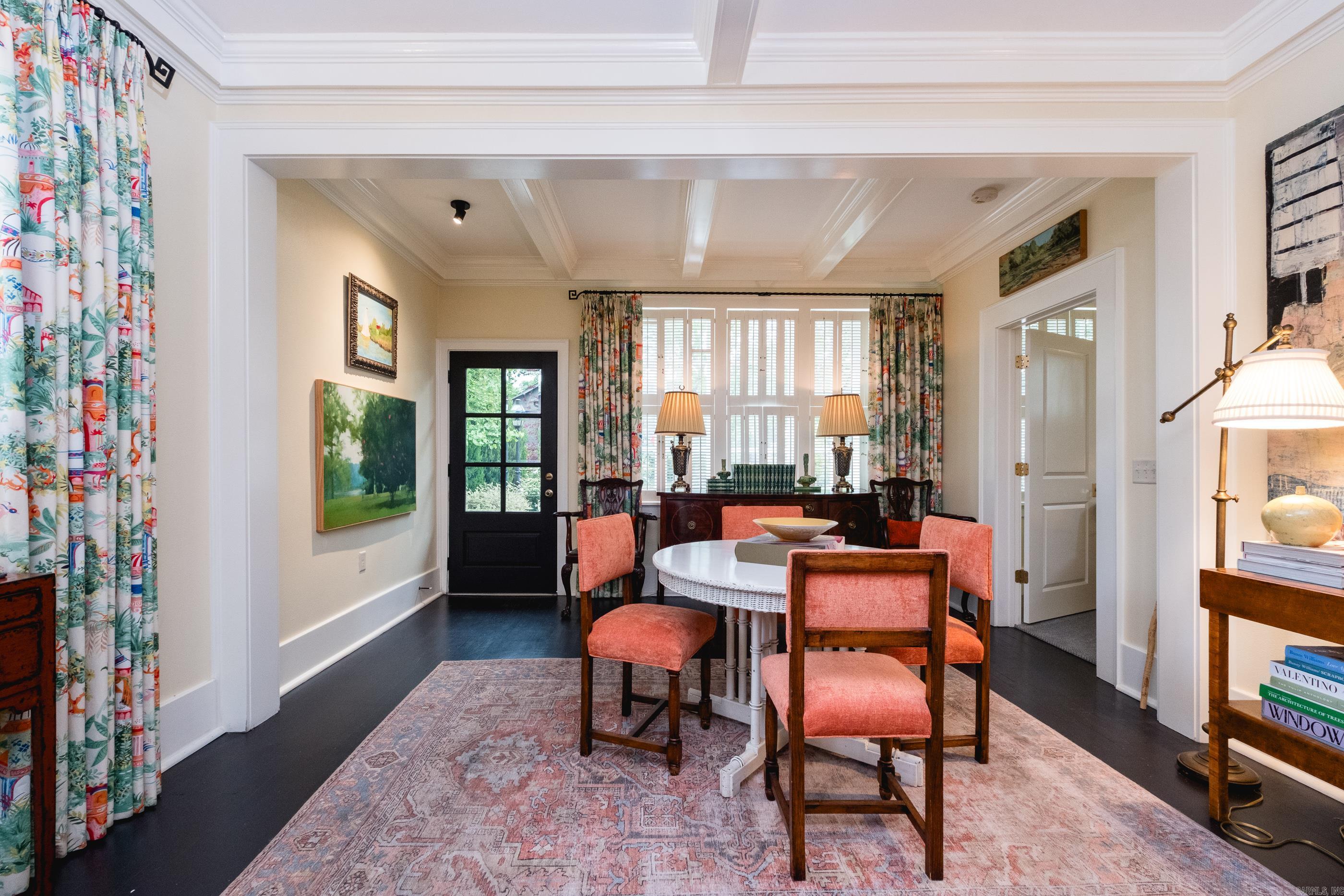 COUNTRY CLUB HGTS - Residential