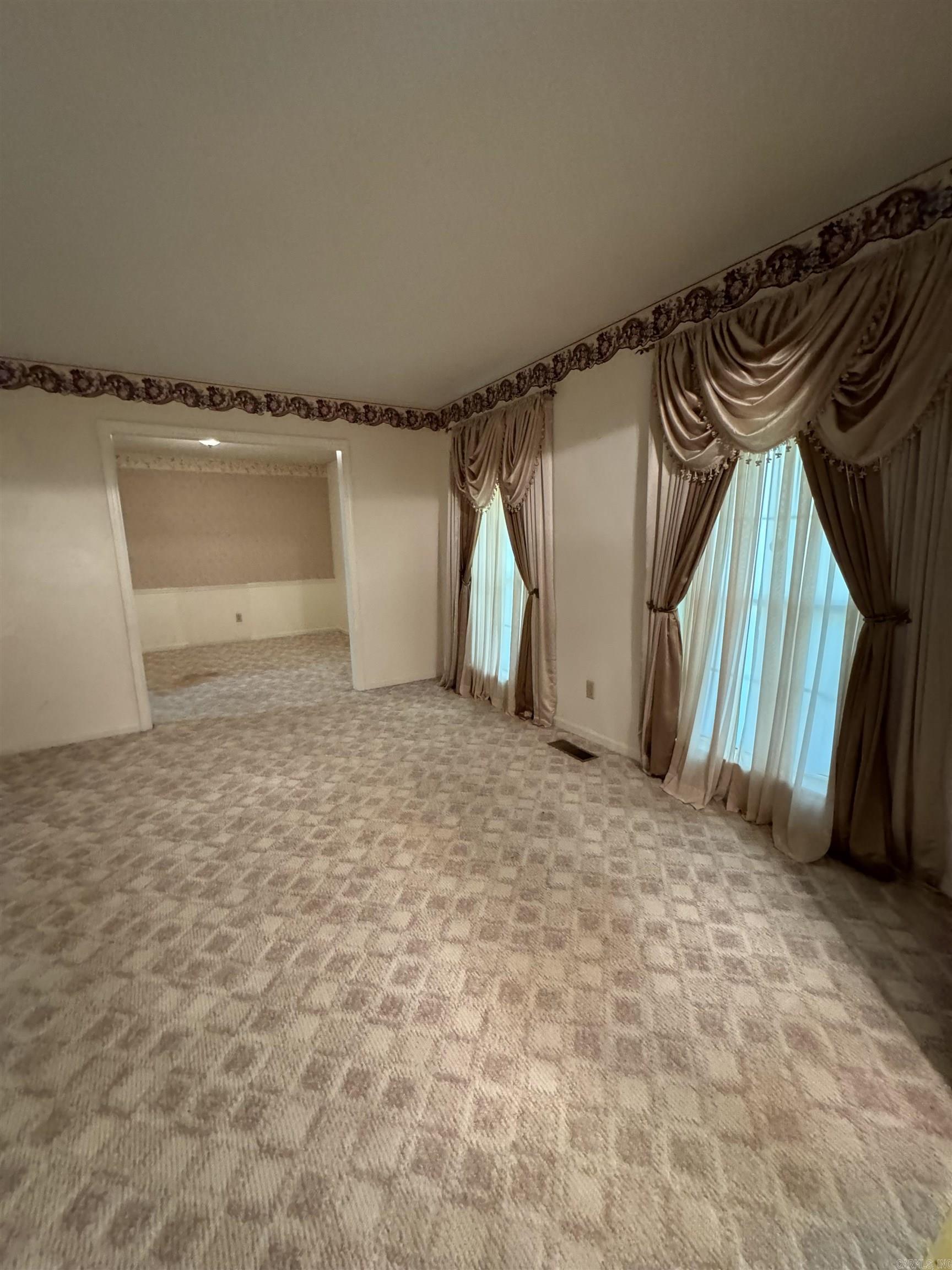 RAMBLE ESTATES - Residential