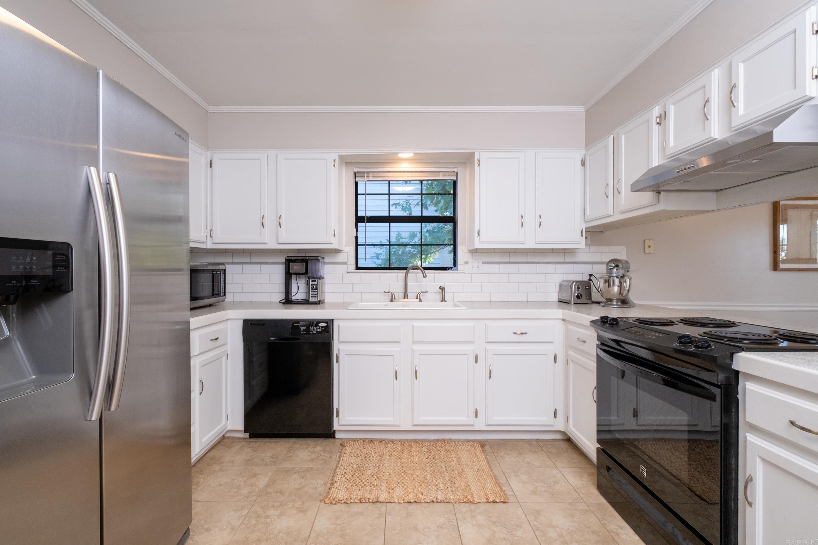 PARKWAY PLACE - Residential