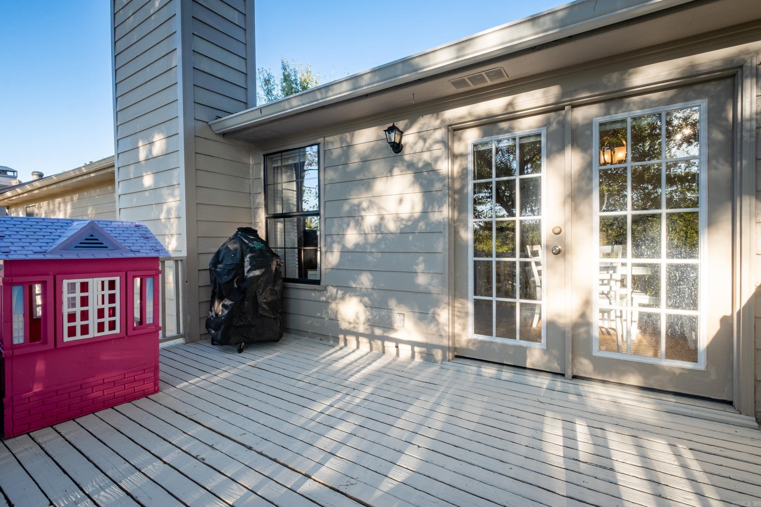 PARKWAY PLACE - Residential