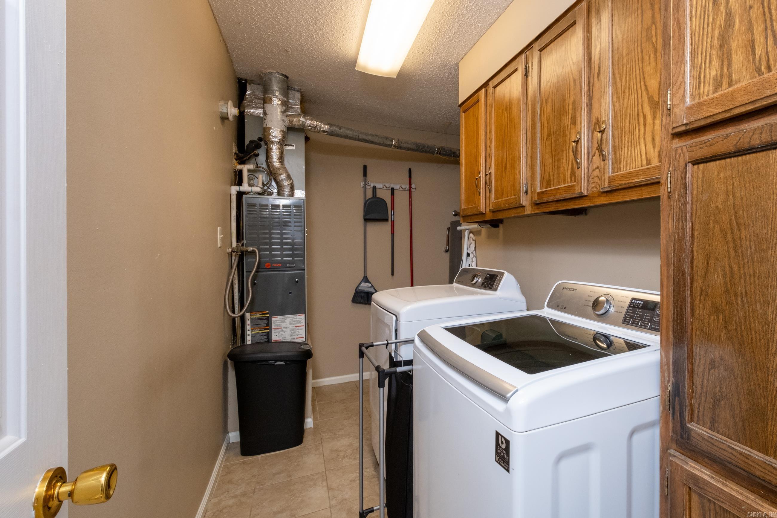 PARKWAY PLACE - Residential