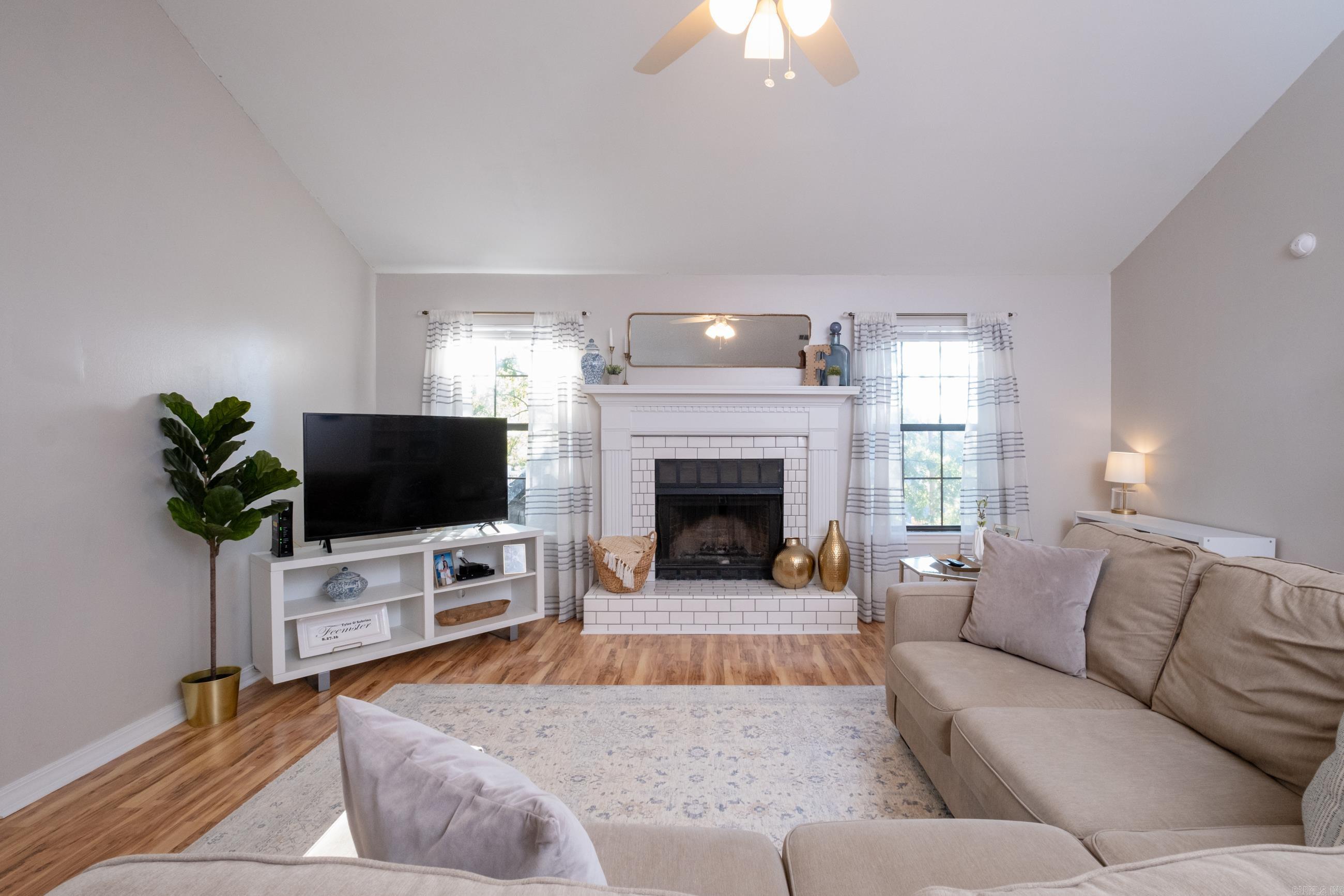 PARKWAY PLACE - Residential